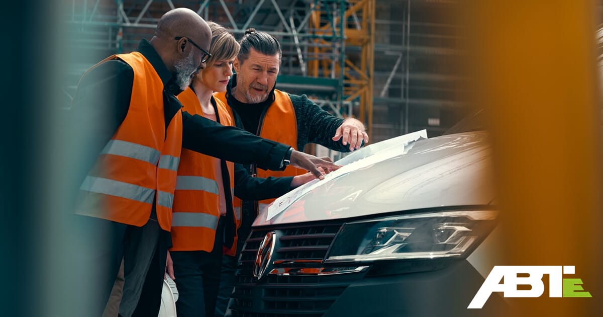 VW ABTe e-Transporter MAHAG Industriefoto Ingenieure