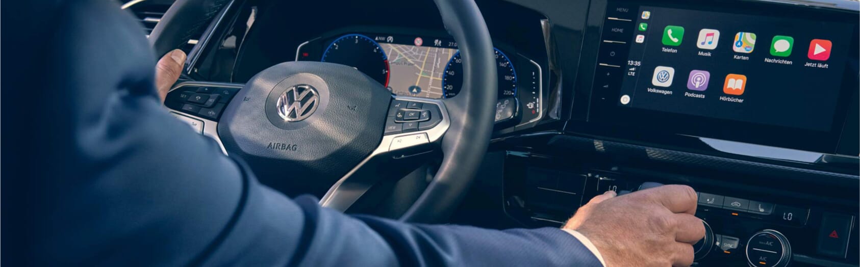 VW Multivan 6.1 Generation Six Cockpit