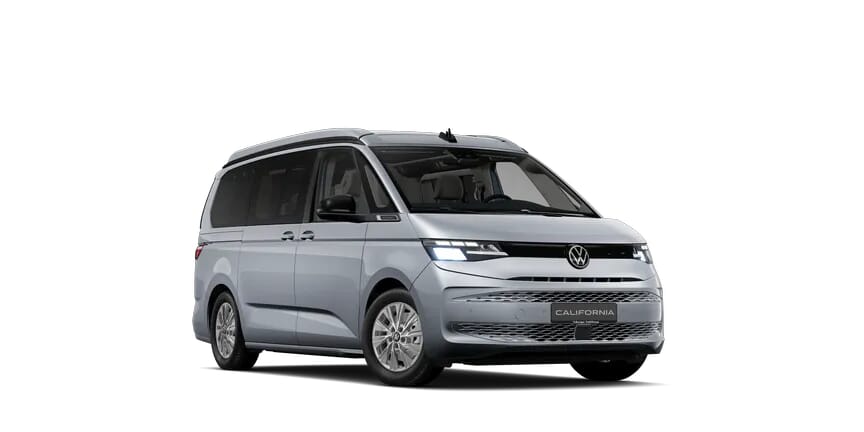 coast-ico Silberner Volkswagen California Coast T7 2024 mit geschlossenem Aufstelldach.