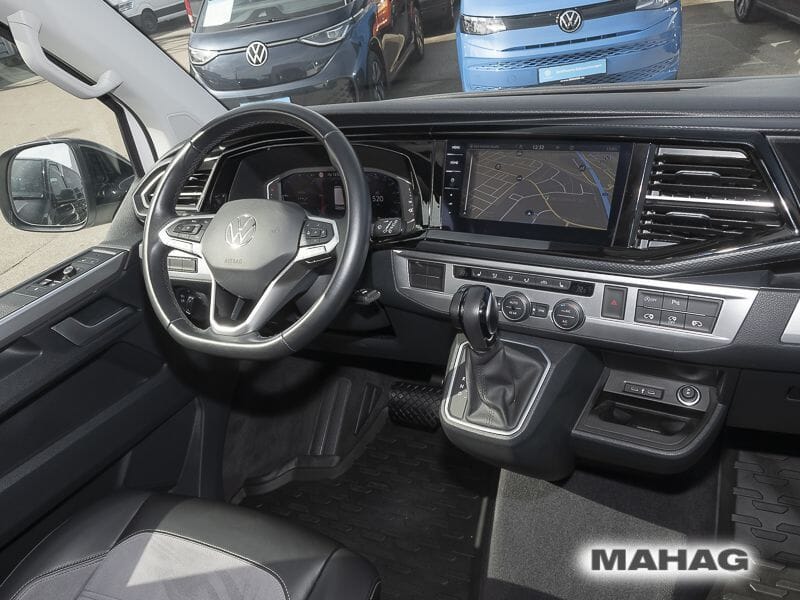 Fahrzeugabbildung Volkswagen T6.1 Multivan Comfortline "Edition" 2.0 TDI DSG