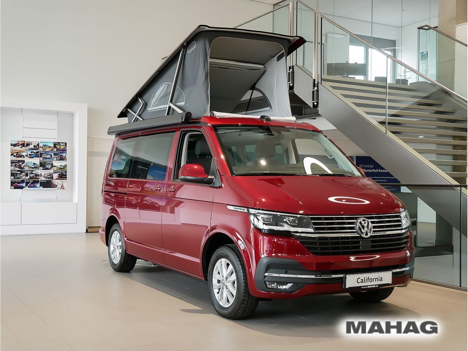 Fahrzeugabbildung Volkswagen T6.1 California Ocean 2,0 l 110 kW TDI Front DSG