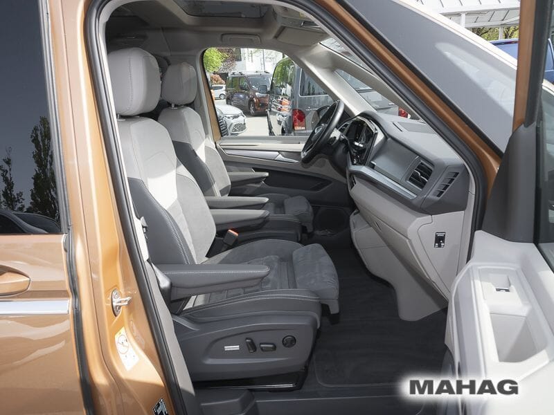 Fahrzeugabbildung Volkswagen T7 Multivan LÜ Style 1.4 TSI Hybrid