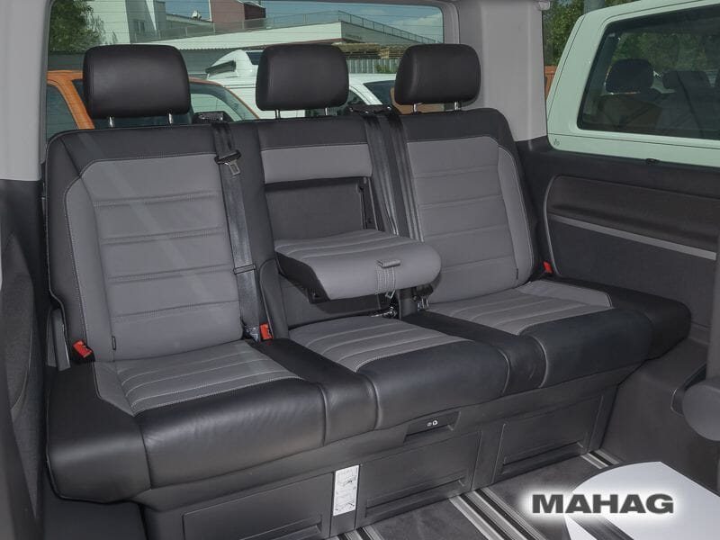 Fahrzeugabbildung Volkswagen T6.1 Multivan "Edition" 2.0 TDI DSG