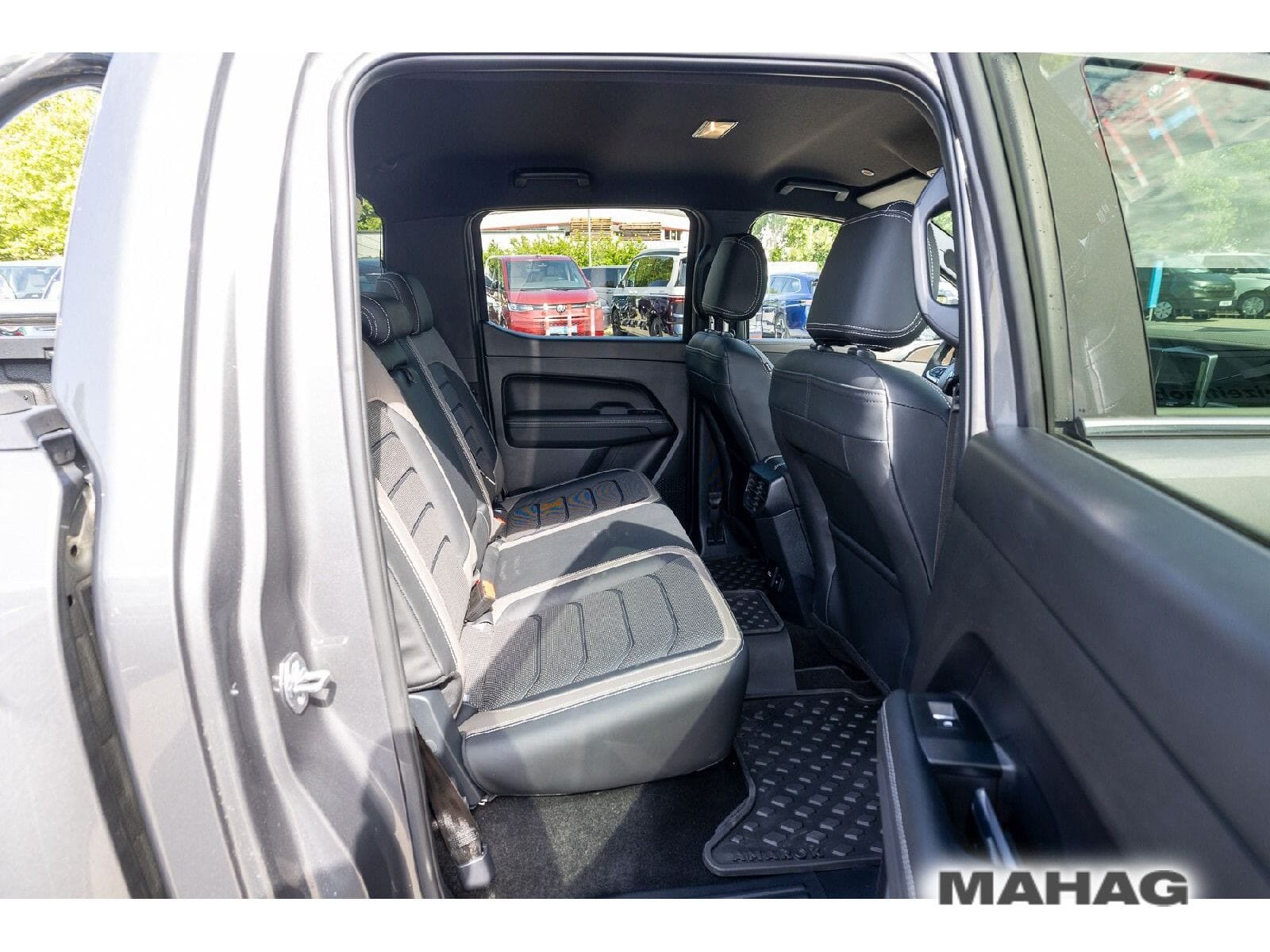 Fahrzeugabbildung Volkswagen Amarok DoubleCab Style 3.0 TDI 4Motion