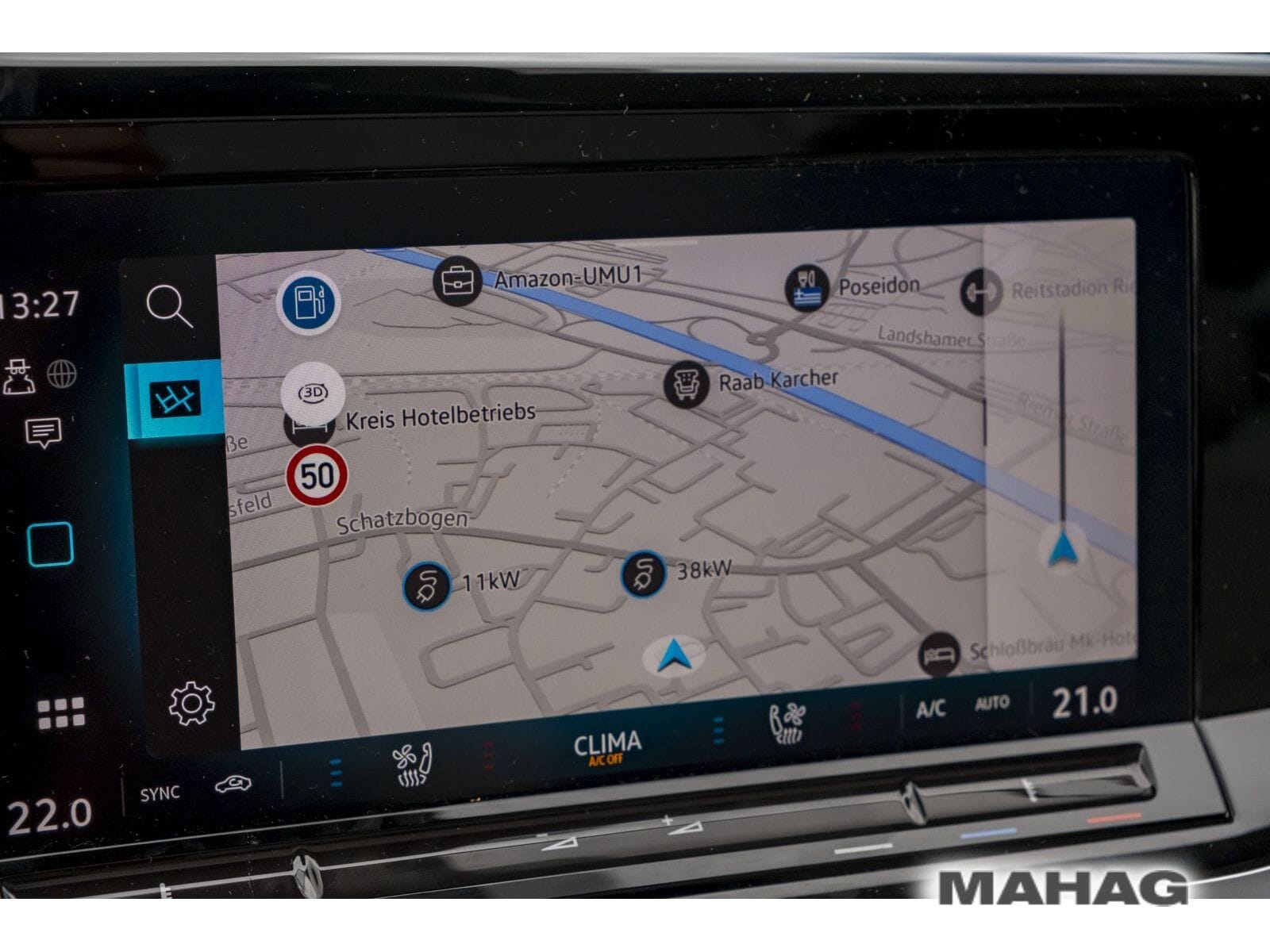 Fahrzeugabbildung Volkswagen T7 Multivan Langversion Life