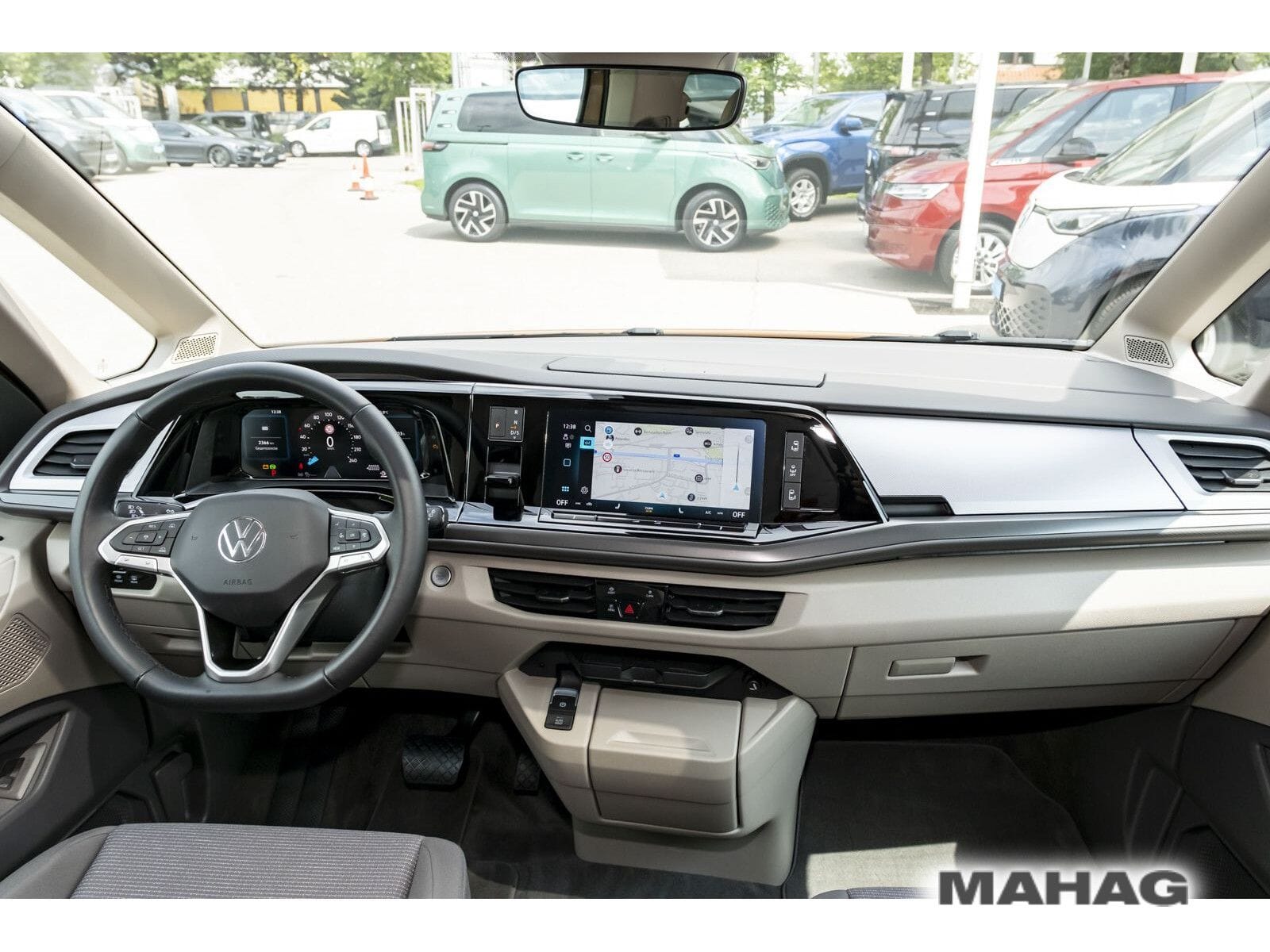 Fahrzeugabbildung Volkswagen T7 Multivan Basis LÜ 110TDI