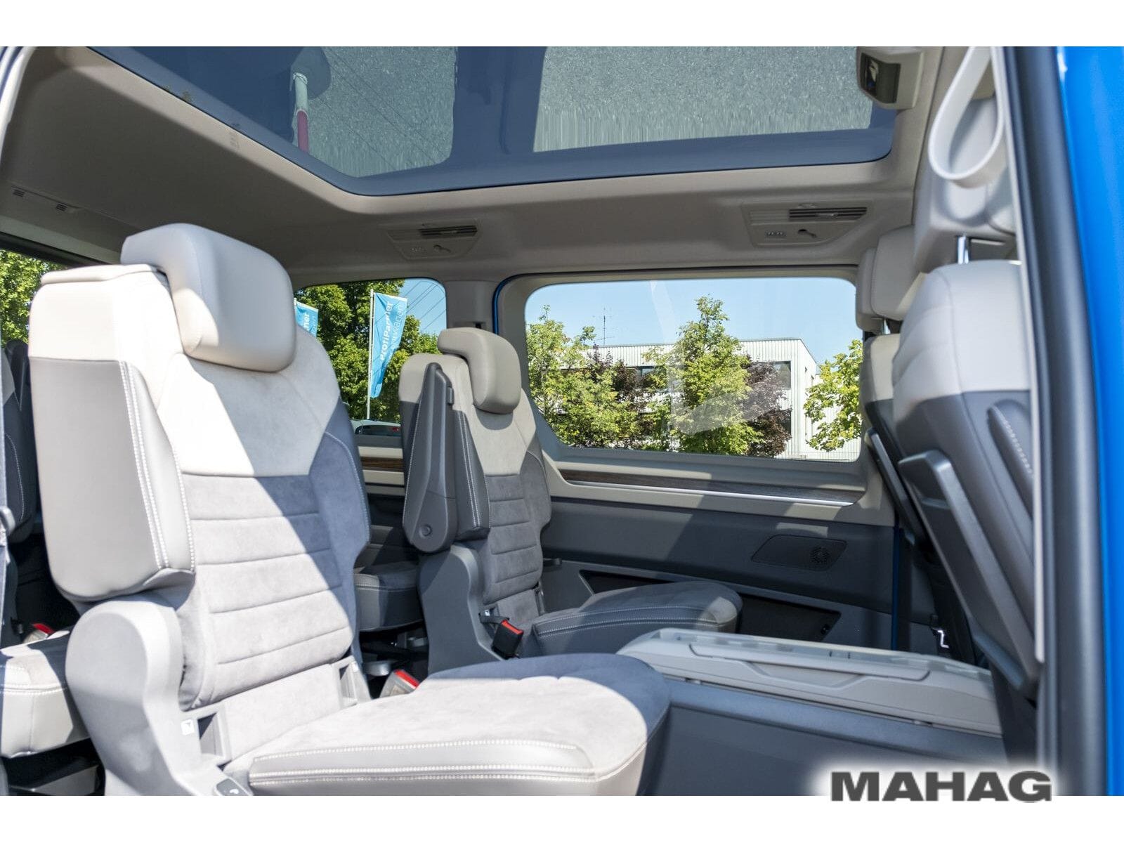 Fahrzeugabbildung Volkswagen Multivan Style T7