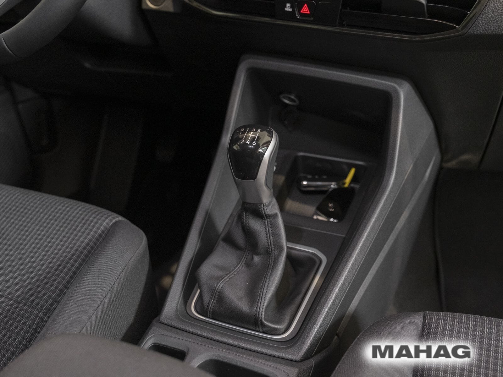 Fahrzeugabbildung Volkswagen Caddy 5-Sitzer 2,0l TDI 75kW 6-Gang-Schaltgetr.