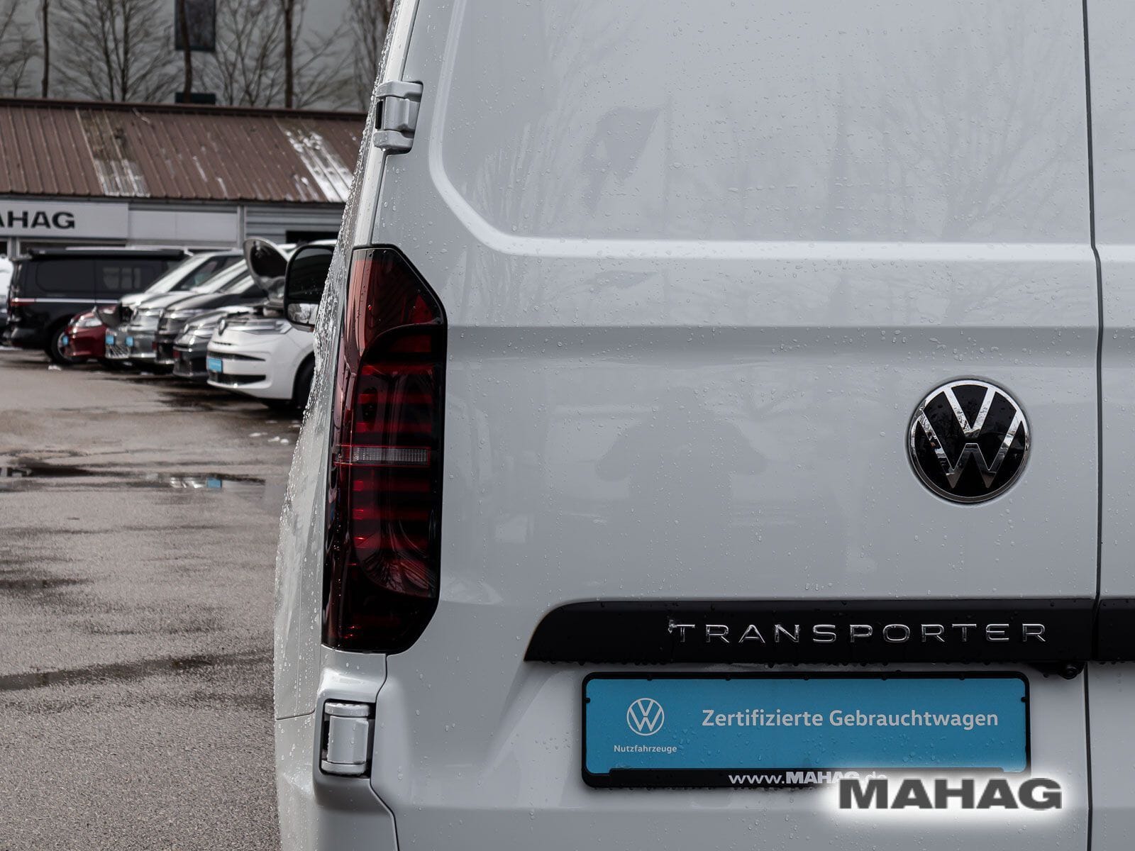 Fahrzeugabbildung Volkswagen Transporter Kasten langer Radstand