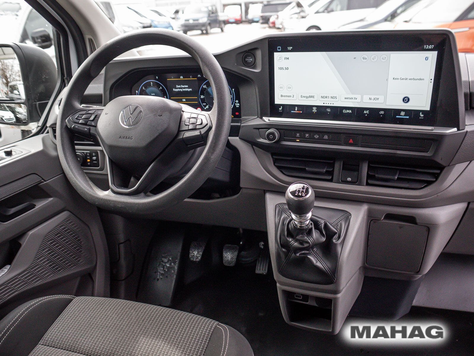 Fahrzeugabbildung Volkswagen Transporter Kasten langer Radstand