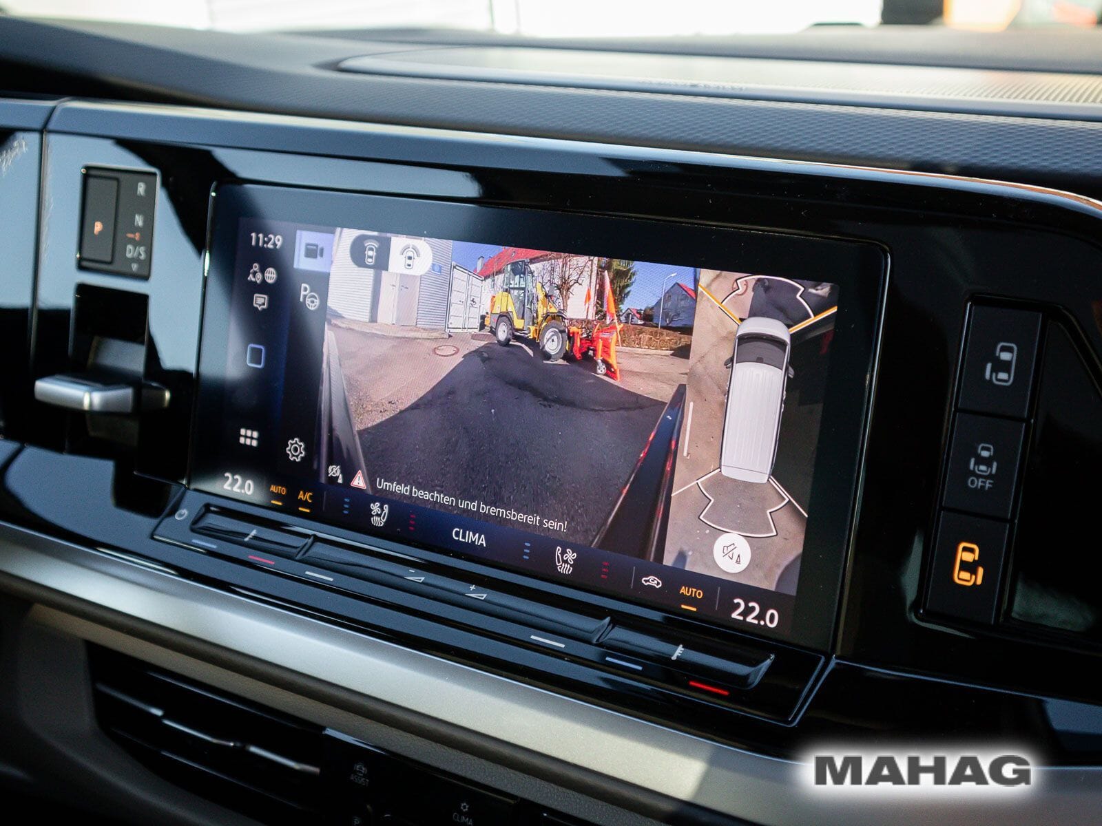 Fahrzeugabbildung Volkswagen Multivan Style 1,5 l 130 kW eHybrid OPF 4MOTION