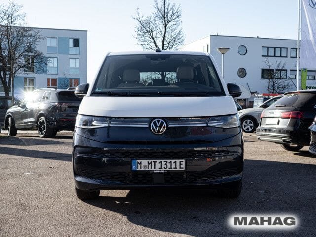Fahrzeugabbildung Volkswagen Multivan Style 1,5 l 130 kW eHybrid OPF 4MOTION