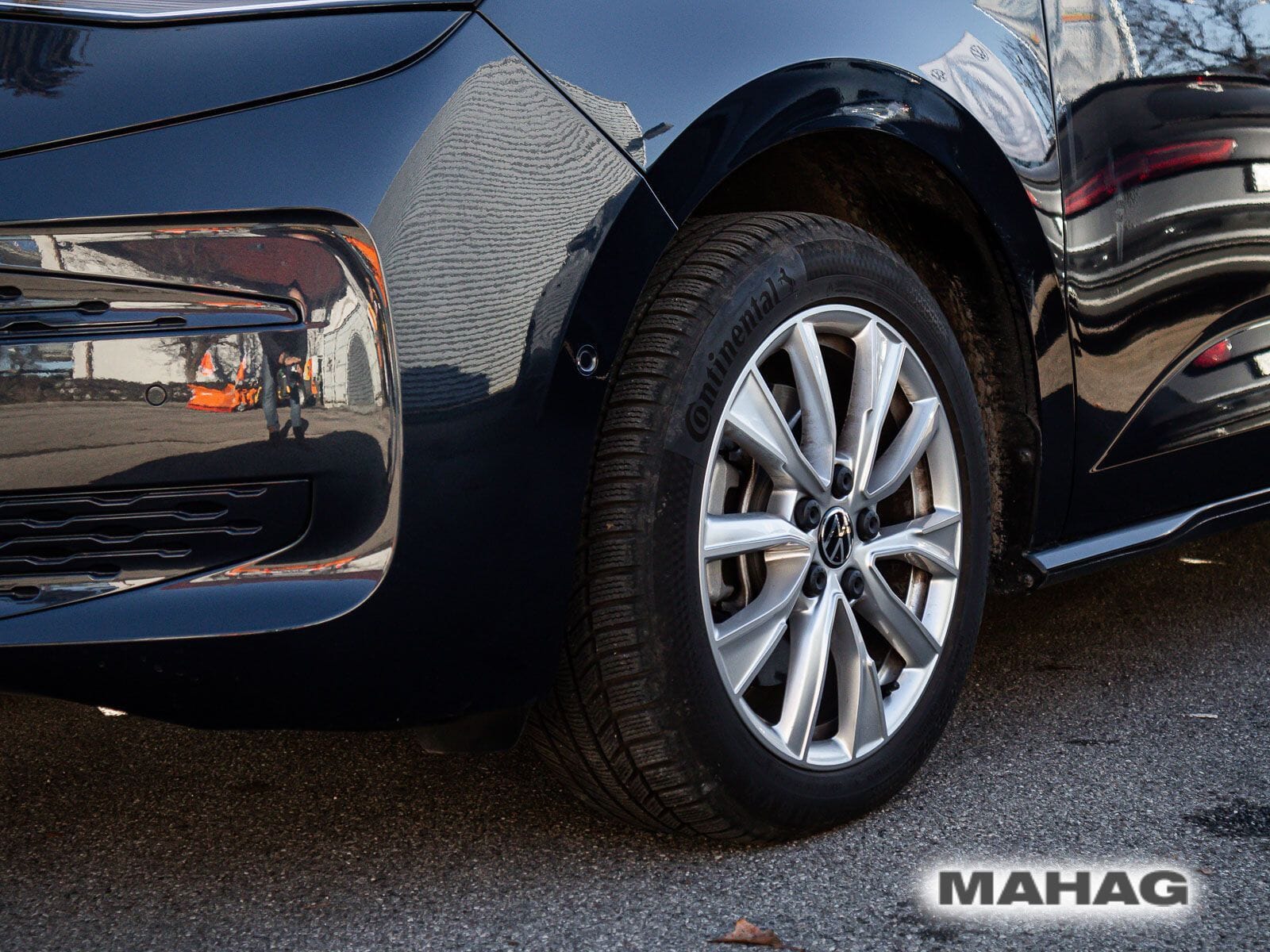 Fahrzeugabbildung Volkswagen Multivan Style 1,5 l 130 kW eHybrid OPF 4MOTION