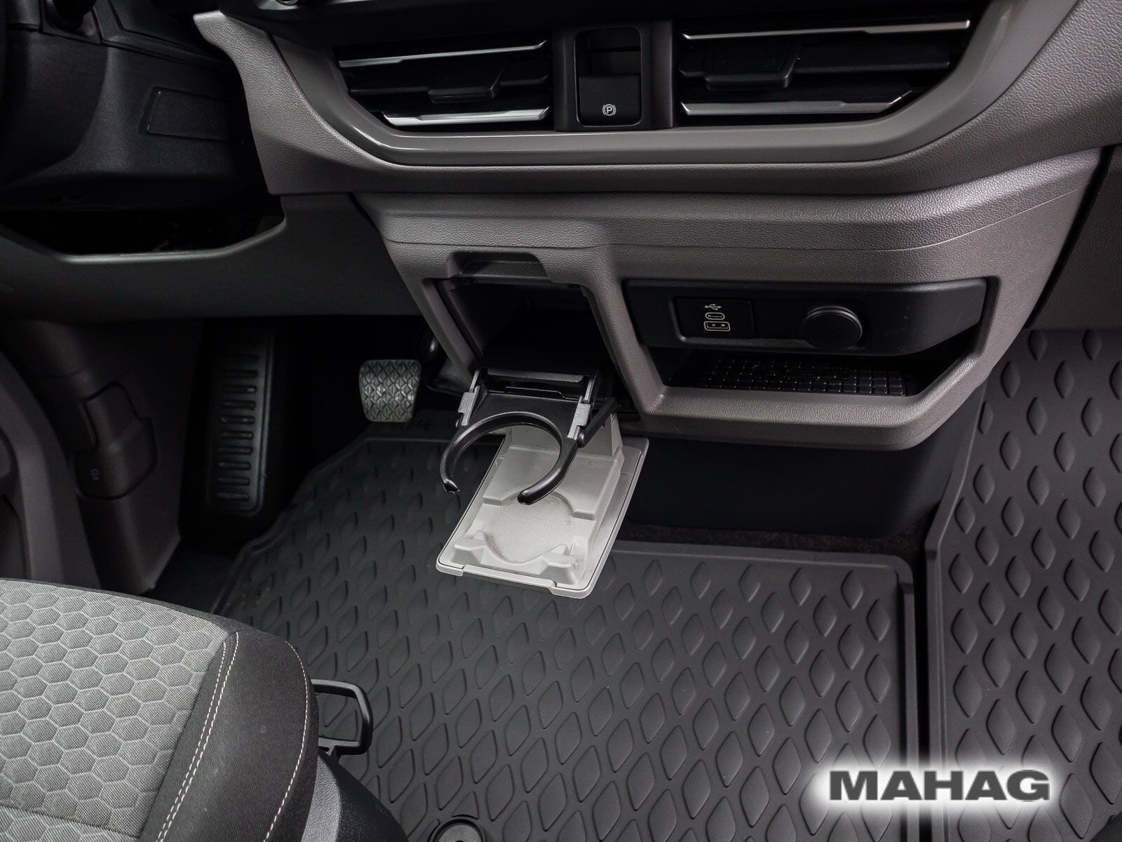 Fahrzeugabbildung Volkswagen Caravelle Life 2,0 l 110 kW TDI 8-Gang A