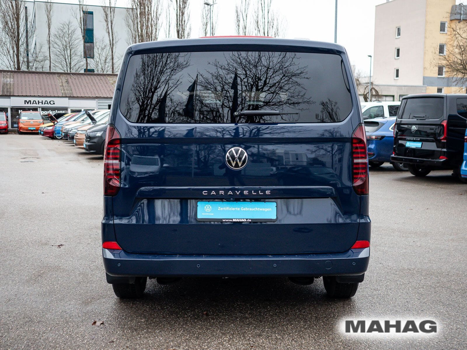 Fahrzeugabbildung Volkswagen Caravelle Life 2,0 l 110 kW TDI 8-Gang A