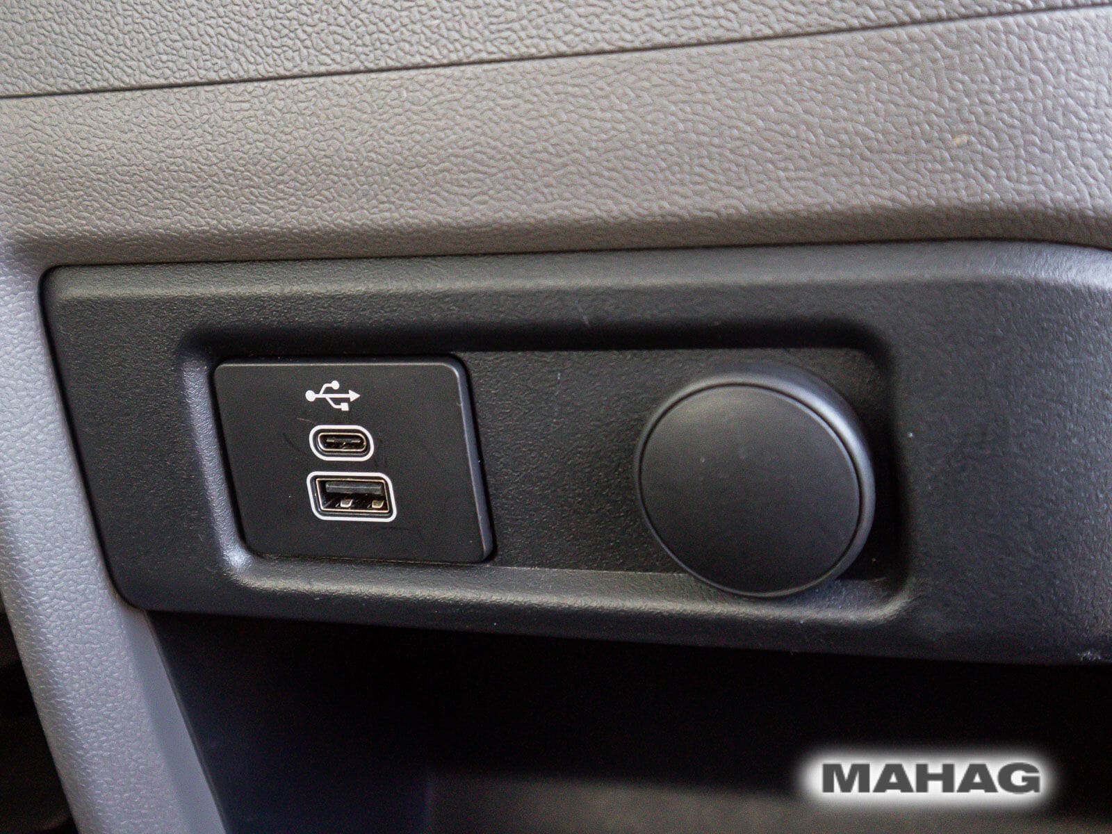 Fahrzeugabbildung Volkswagen Caravelle Life KR
