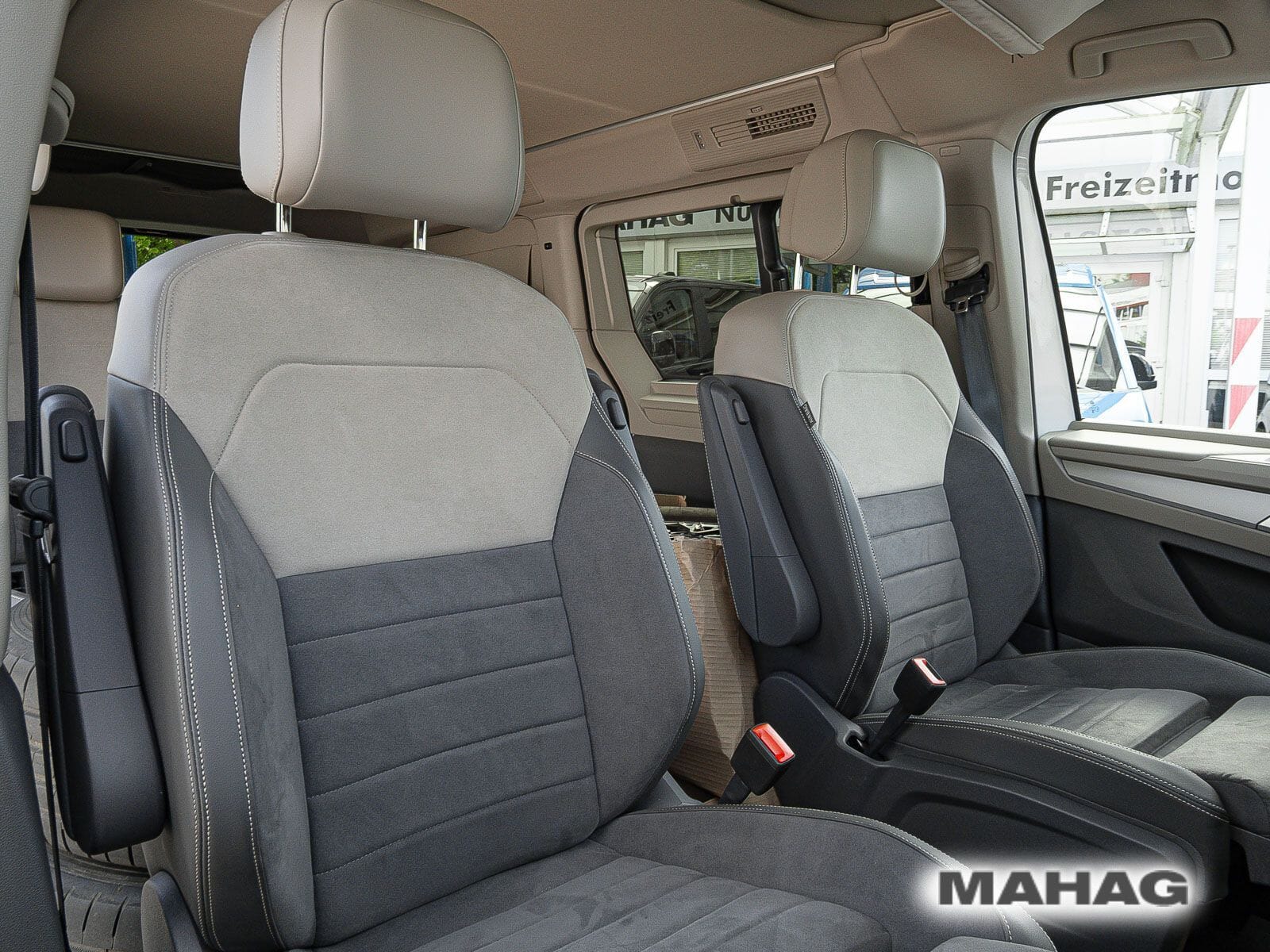 Fahrzeugabbildung Volkswagen California Beach Tour