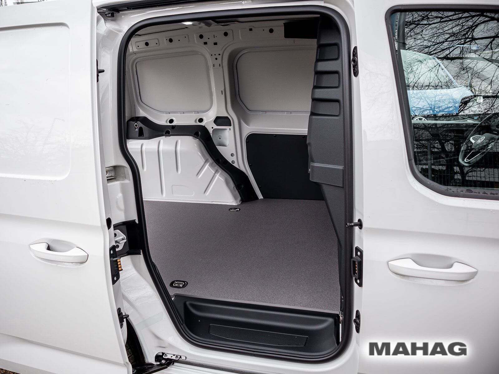 Fahrzeugabbildung Volkswagen Caddy Cargo 2,0l TDI 75 kW 6-Gang-Schaltgetriebe