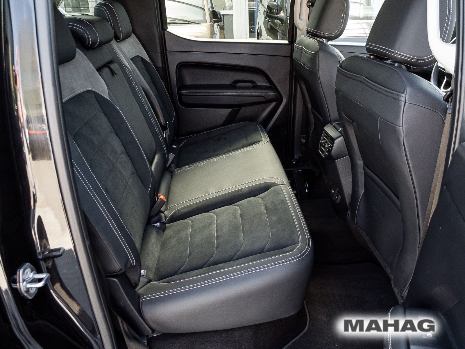 Fahrzeugabbildung Volkswagen Amarok DoubleCab Style