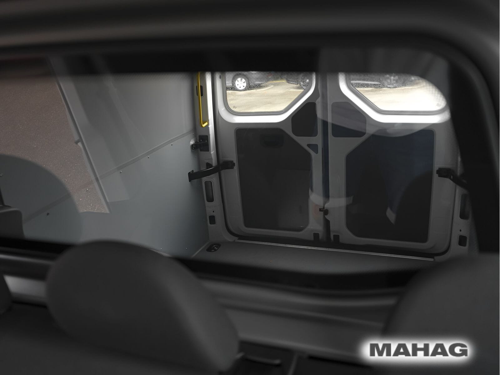 Fahrzeugabbildung Volkswagen Crafter 35 Kasten 2,0 l 103 kW Frontantrieb 6-Ga