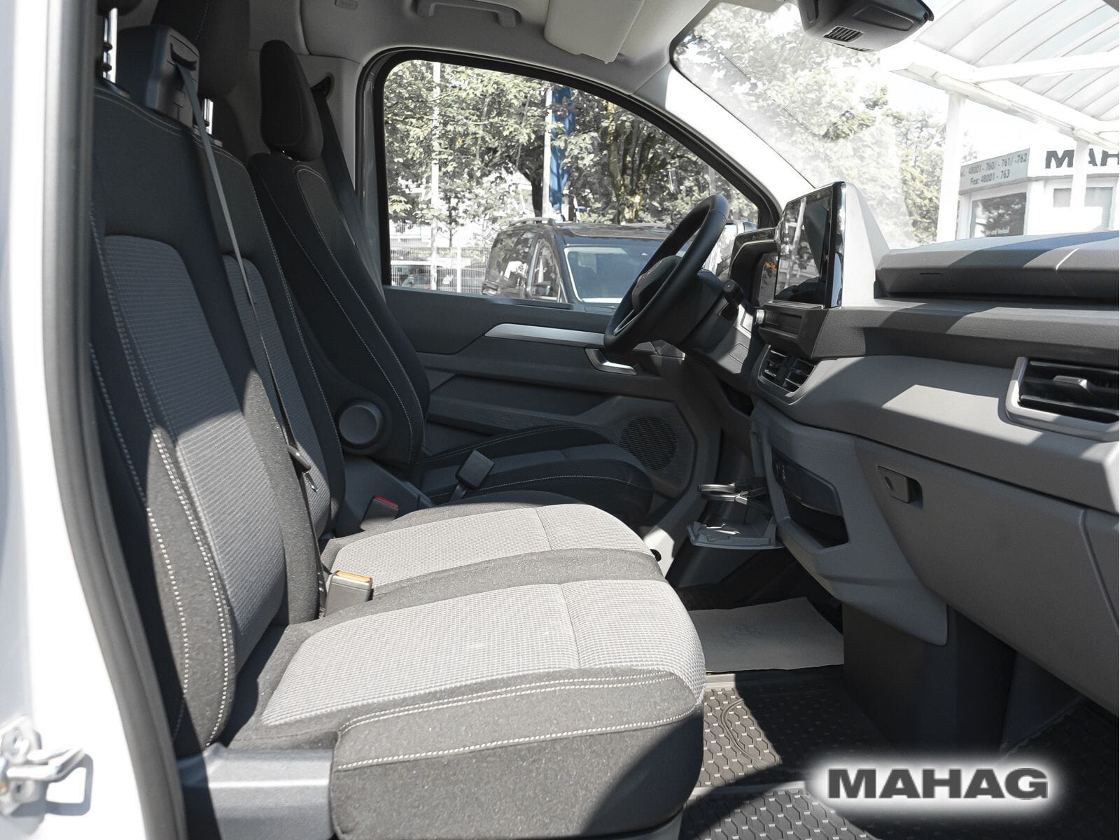 Fahrzeugabbildung Volkswagen Transporter Doppelkabine Kasten Plus KR Edition