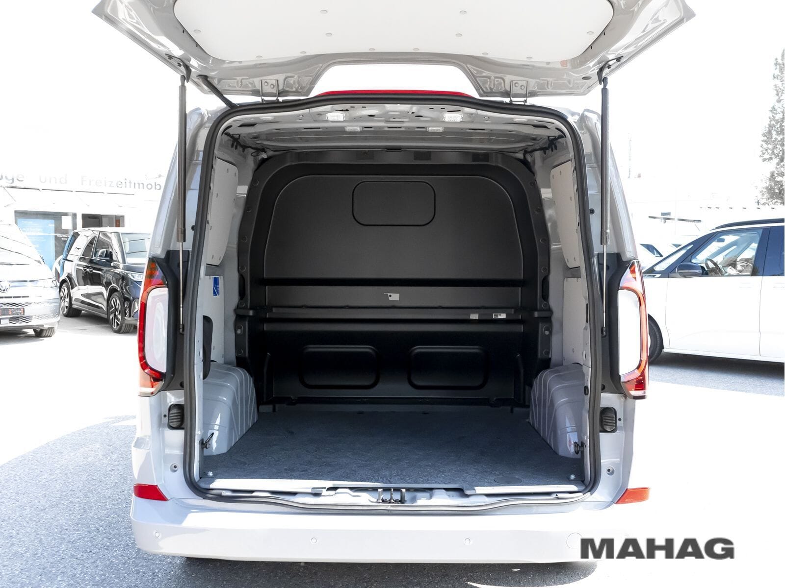 Fahrzeugabbildung Volkswagen Transporter Doppelkabine Kasten Plus KR Edition