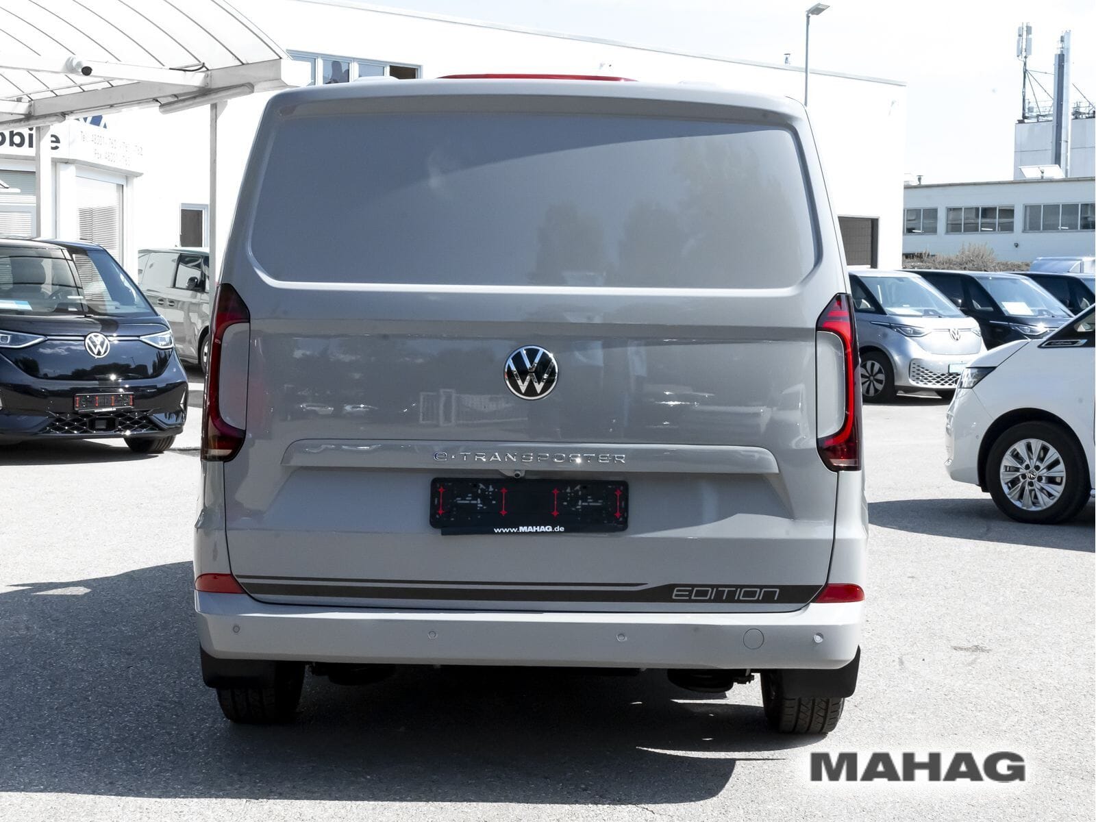 Fahrzeugabbildung Volkswagen Transporter Doppelkabine Kasten Plus KR Edition