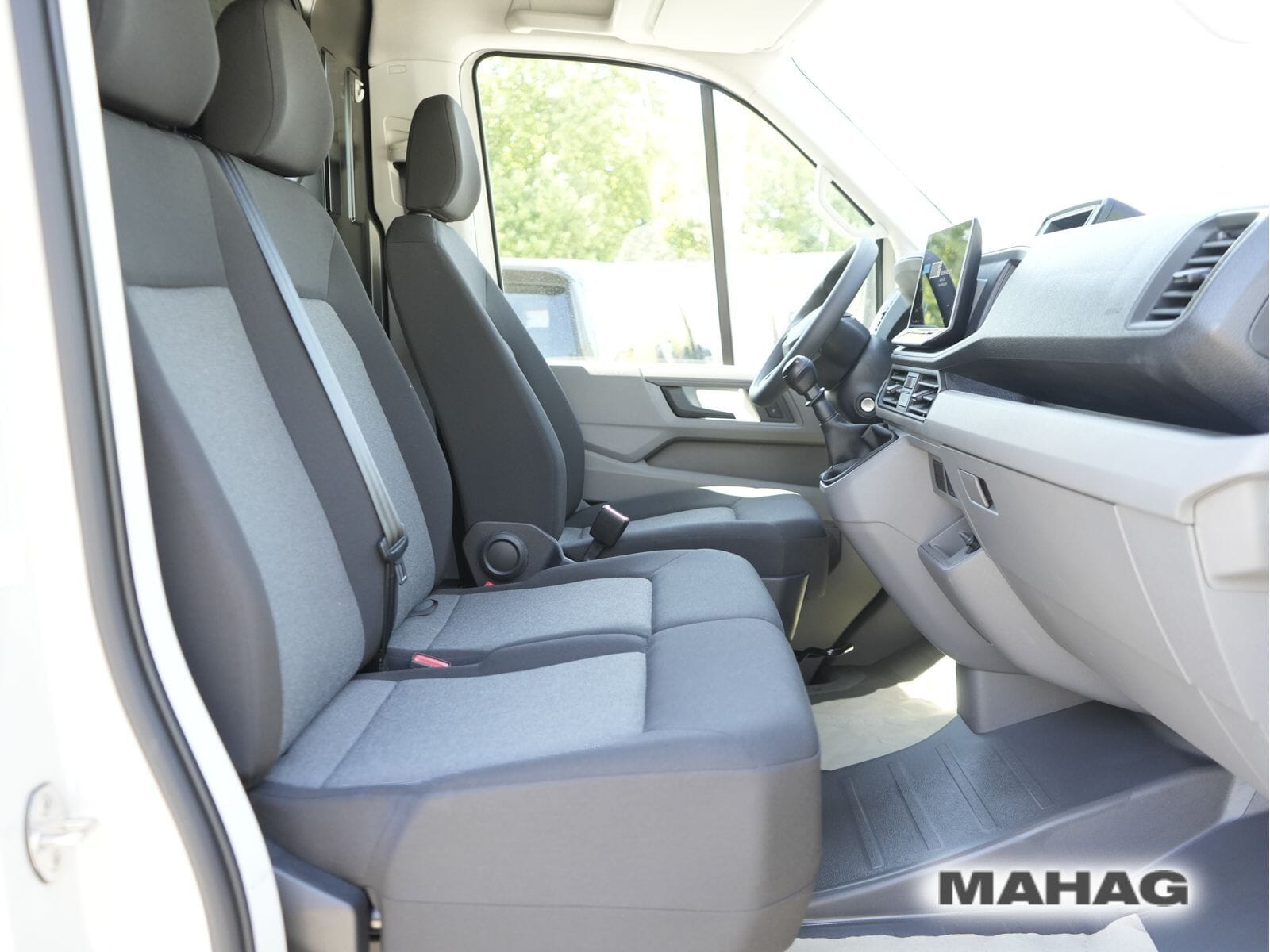 Fahrzeugabbildung Volkswagen Crafter Kasten langer Radstand