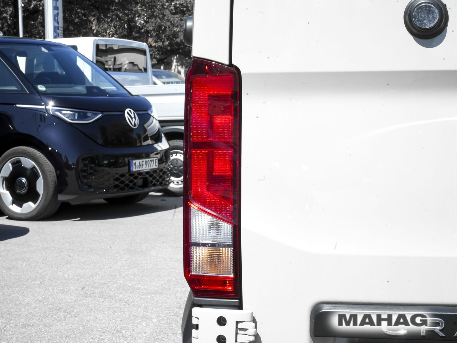 Fahrzeugabbildung Volkswagen Crafter Kasten langer Radstand