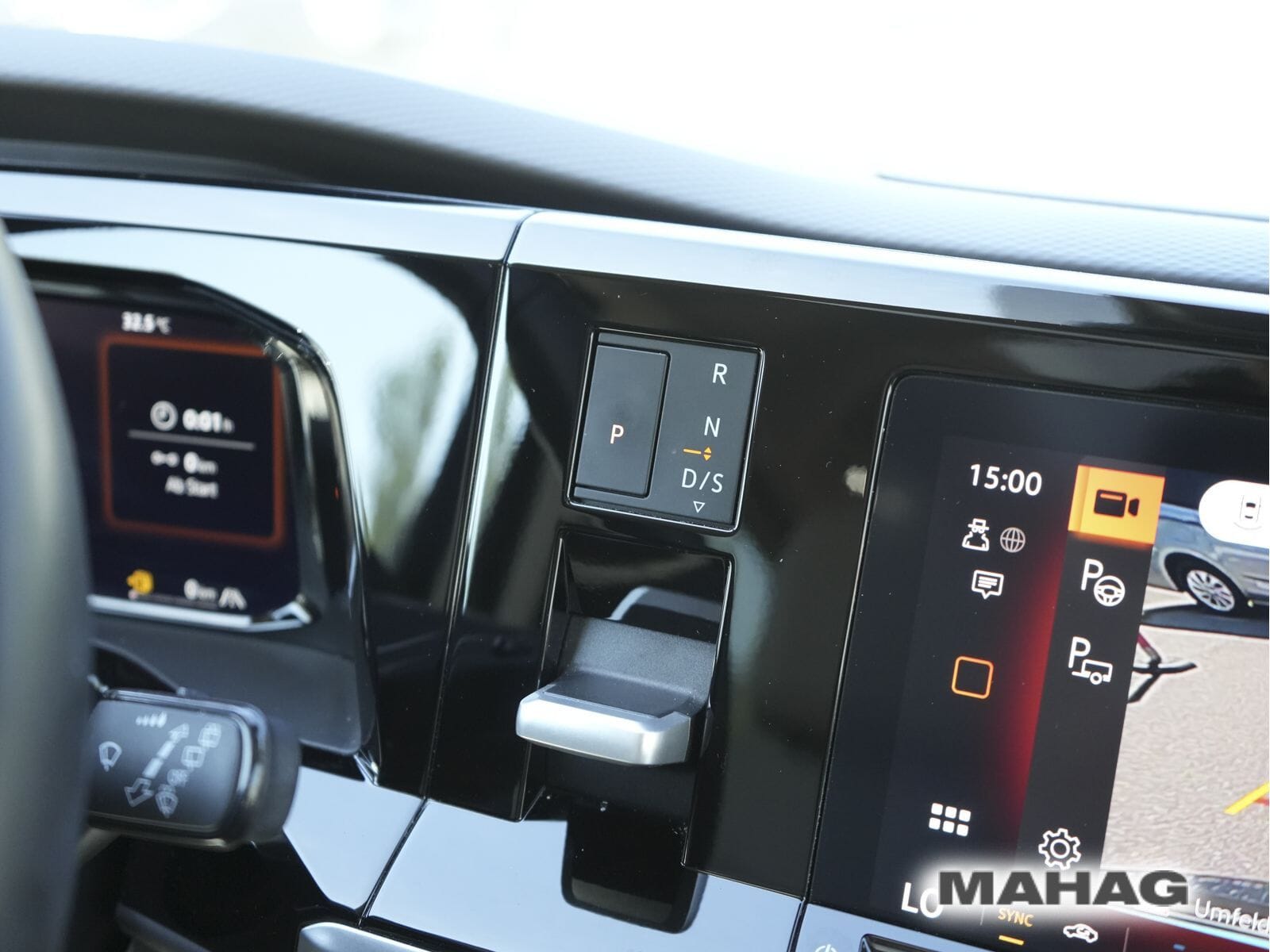 Fahrzeugabbildung Volkswagen Multivan Style 2,0 l 110 kW TDI SCR Fron tantrie