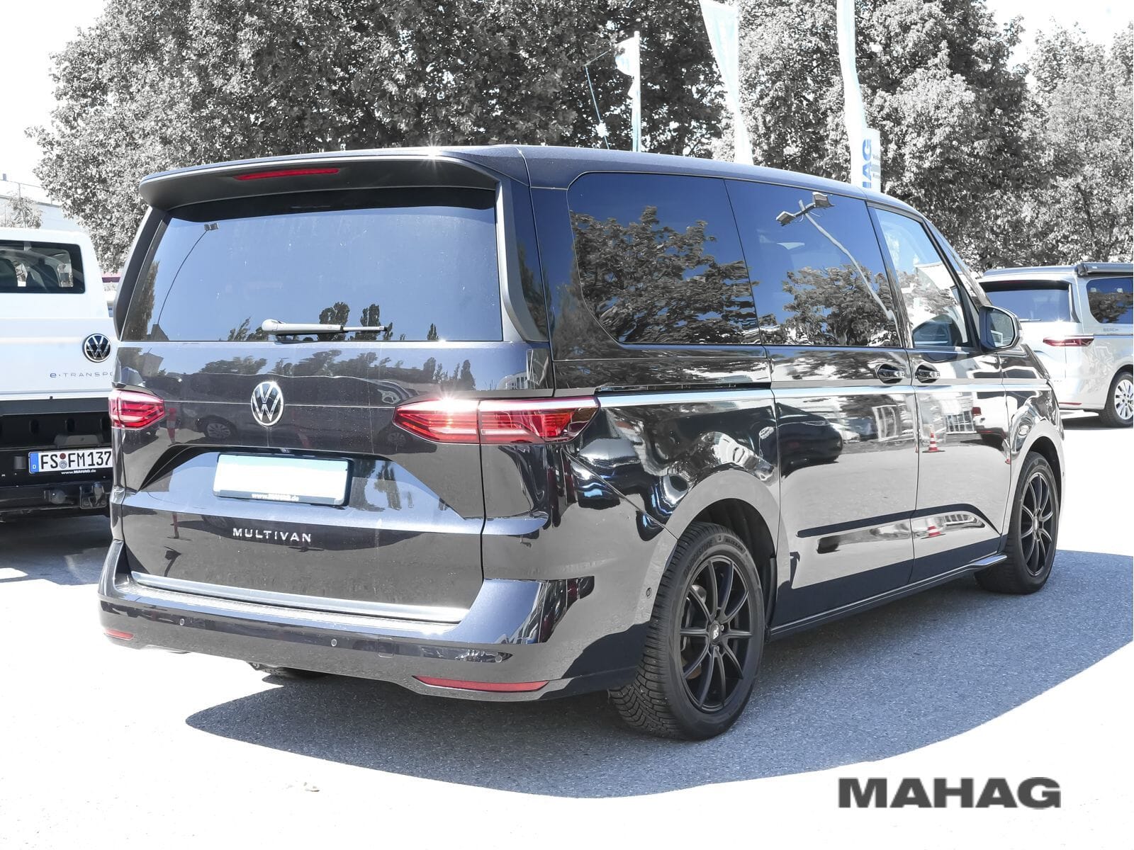 Fahrzeugabbildung Volkswagen Multivan Style 2,0 l 110 kW TDI SCR Fron tantrie