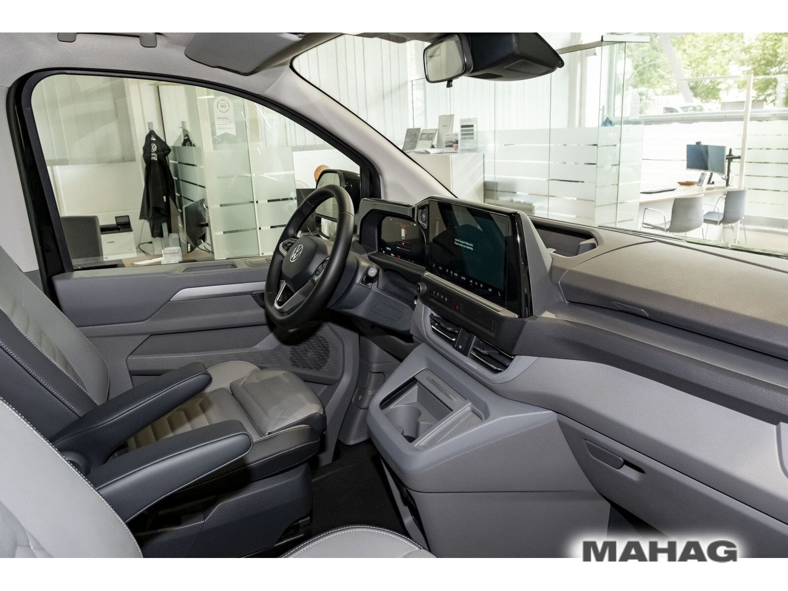 Fahrzeugabbildung Volkswagen e-Caravelle Style 160 kW BEV 1-Gang 3100 mm