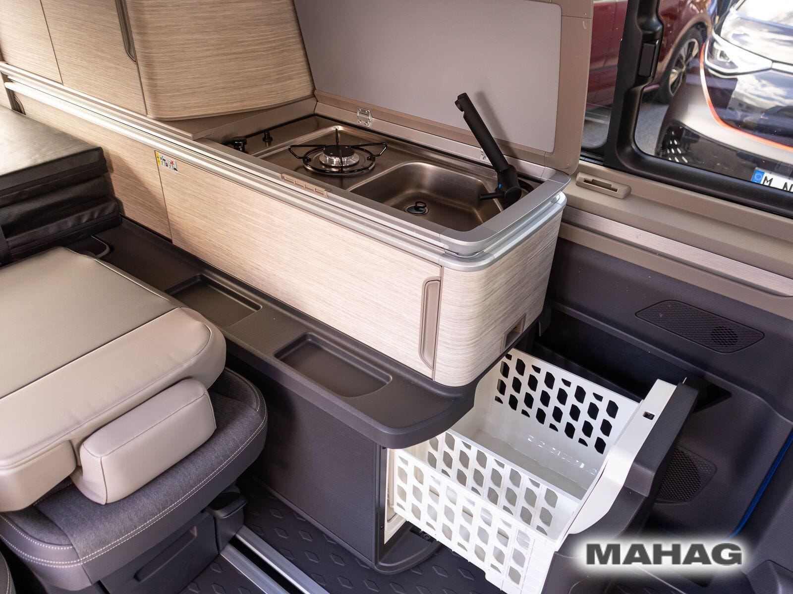 Fahrzeugabbildung Volkswagen California Ocean 2.0 TDI "UPE: 101.435,60"