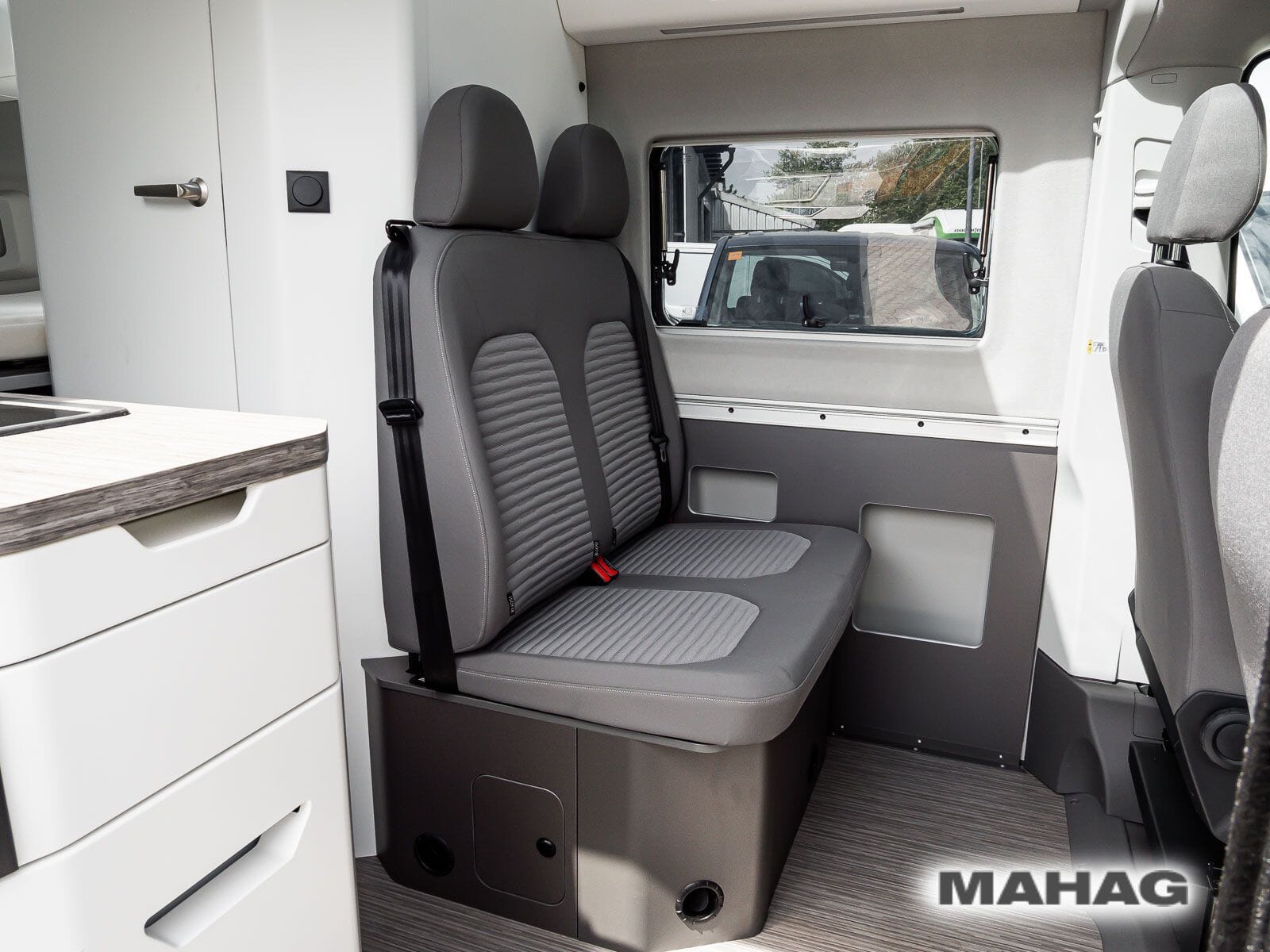 Fahrzeugabbildung Volkswagen Grand California 600 2,0l 120kW TDI Automatik