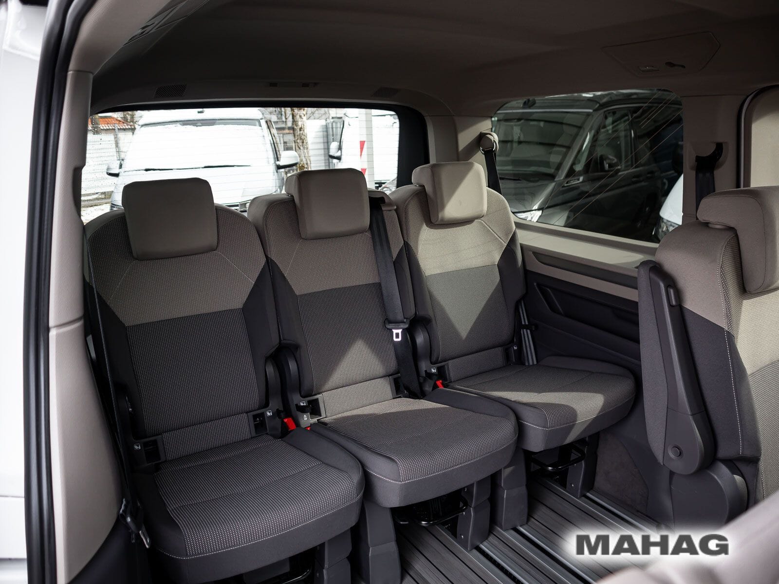 Fahrzeugabbildung Volkswagen Multivan Langversion Life