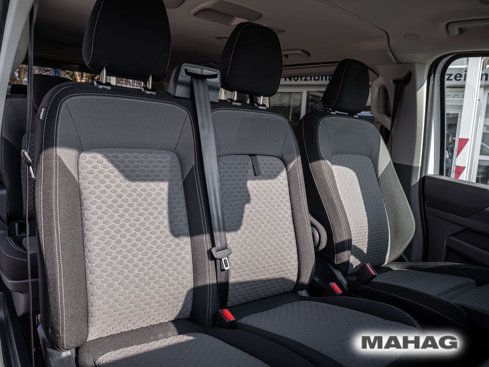 Fahrzeugabbildung Volkswagen Caravelle Life 4motion