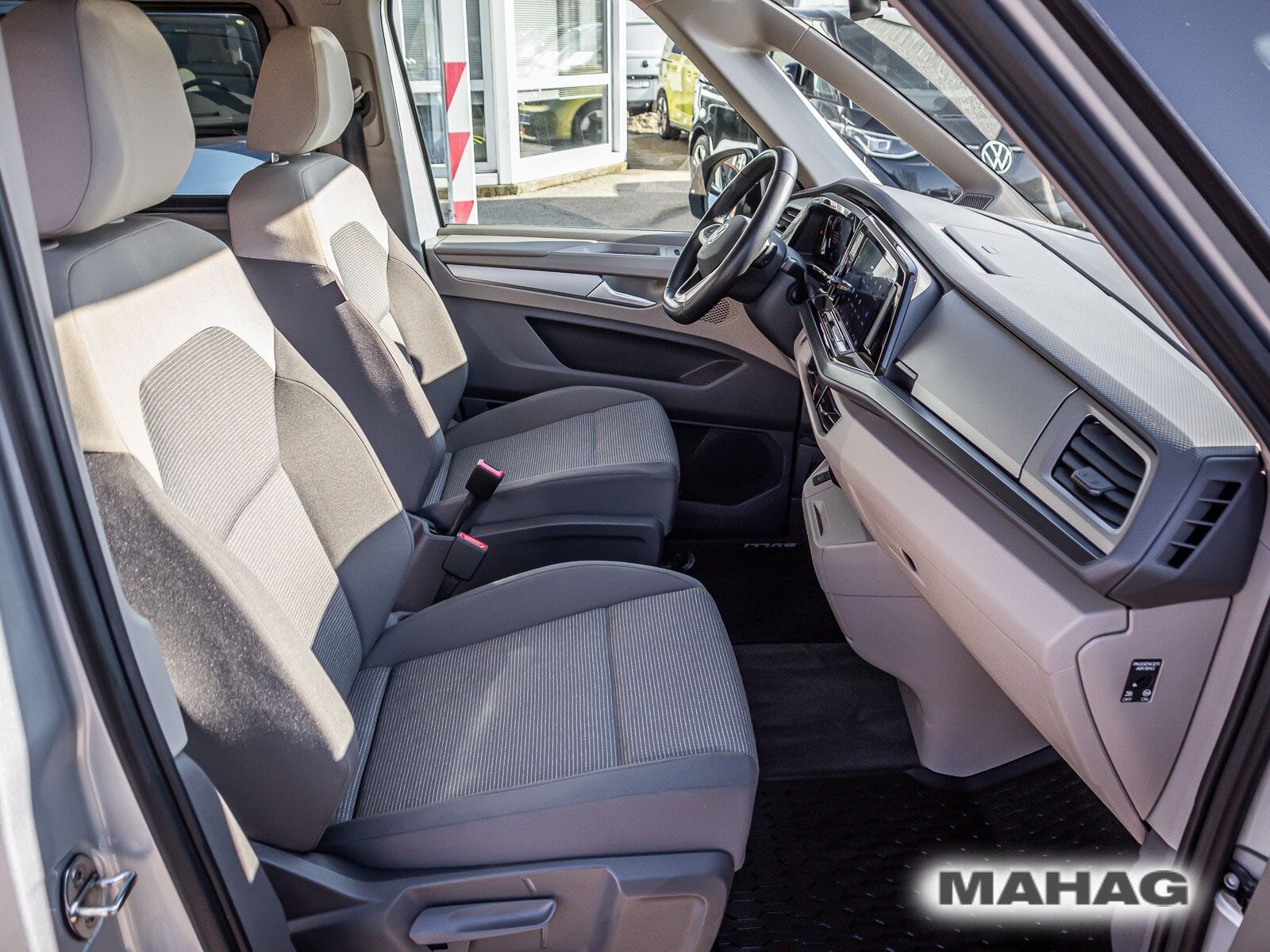 Fahrzeugabbildung Volkswagen Multivan Langversion 2.0 TSI