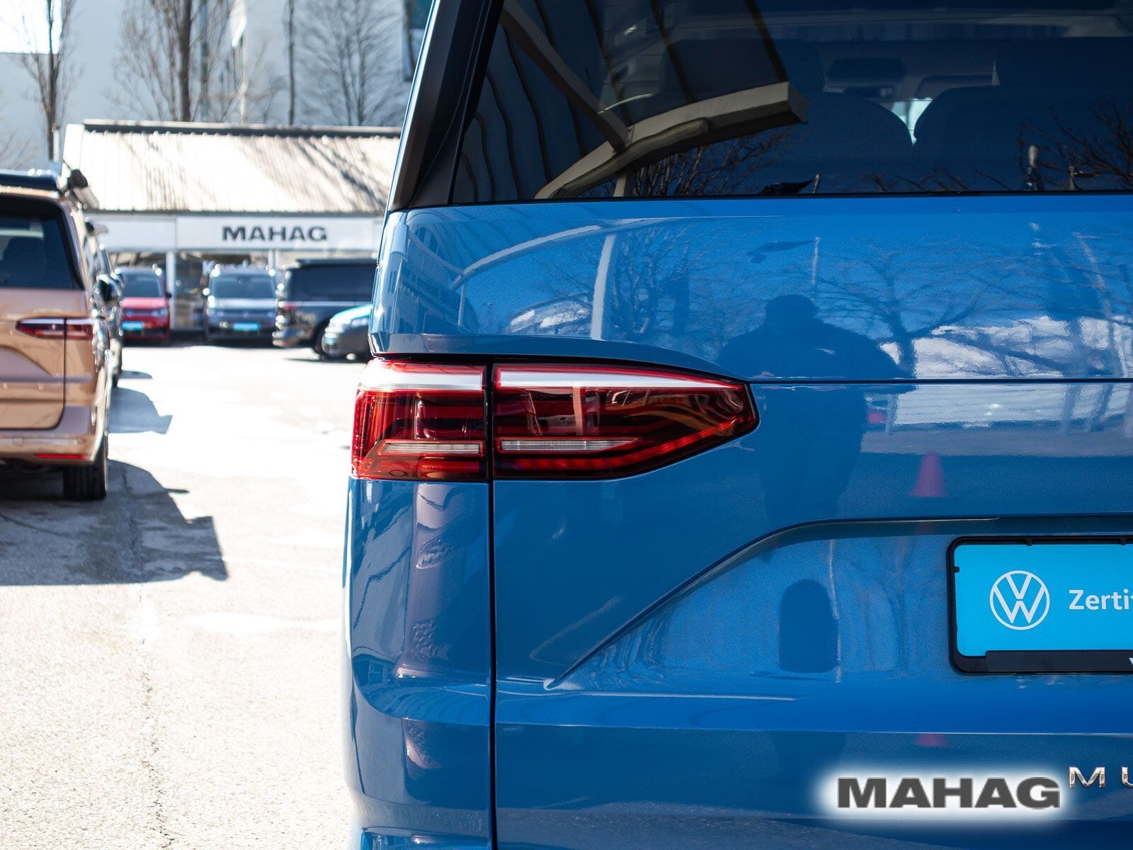 Fahrzeugabbildung Volkswagen Multivan Langversion Life 2.0 TDI