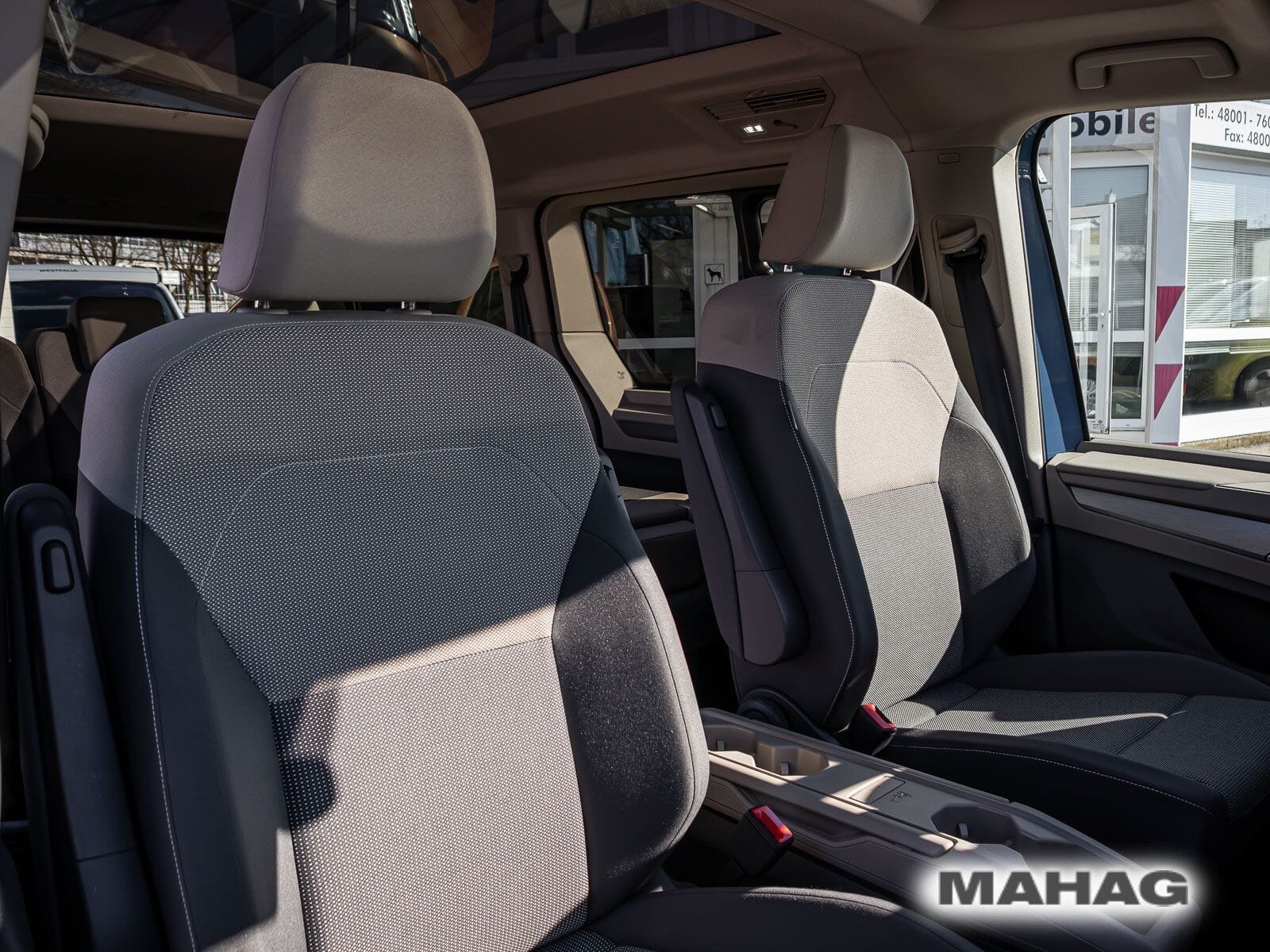 Fahrzeugabbildung Volkswagen Multivan Langversion Life 2.0 TDI