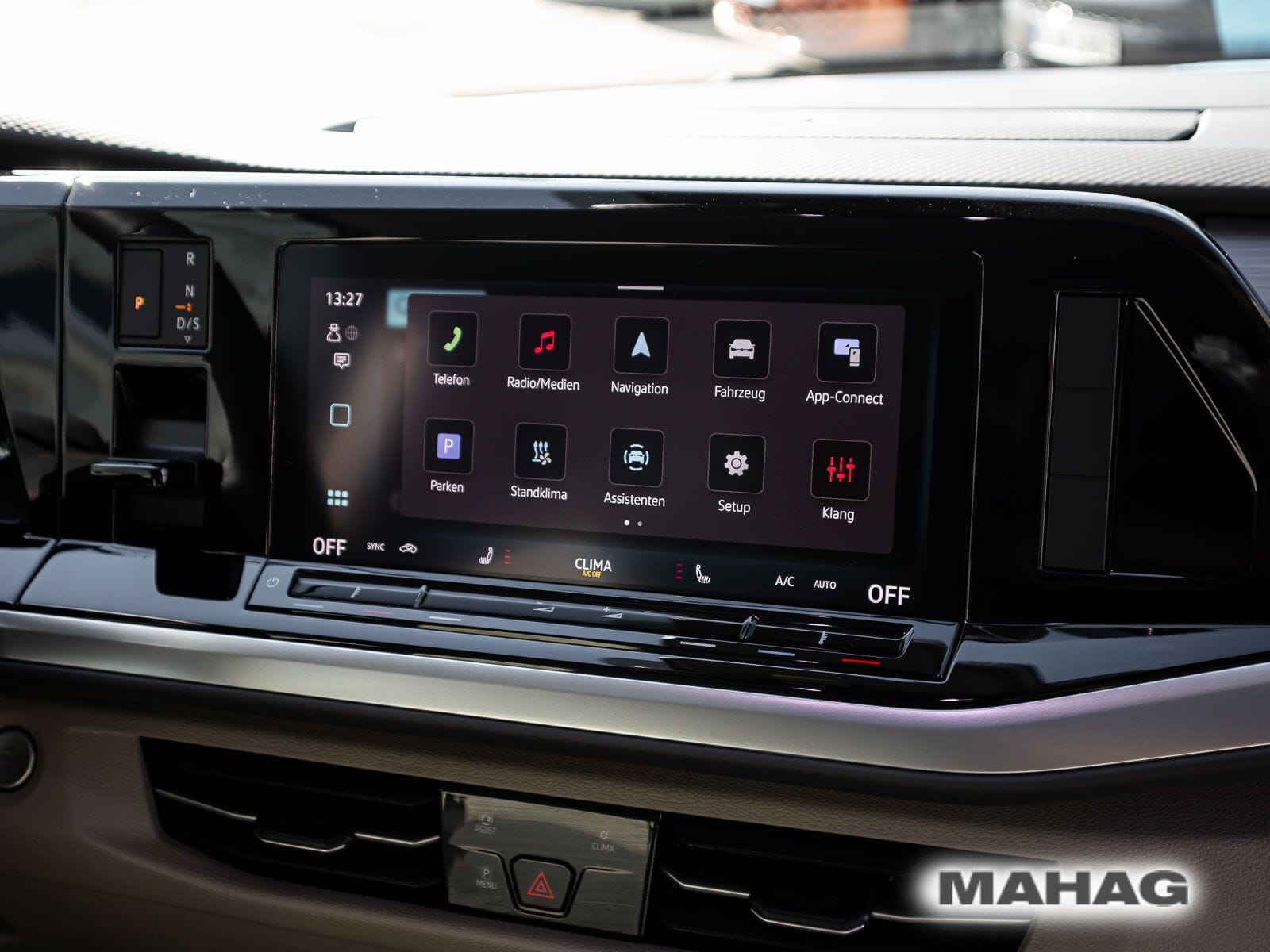 Fahrzeugabbildung Volkswagen Multivan Langversion Life 2.0 TDI