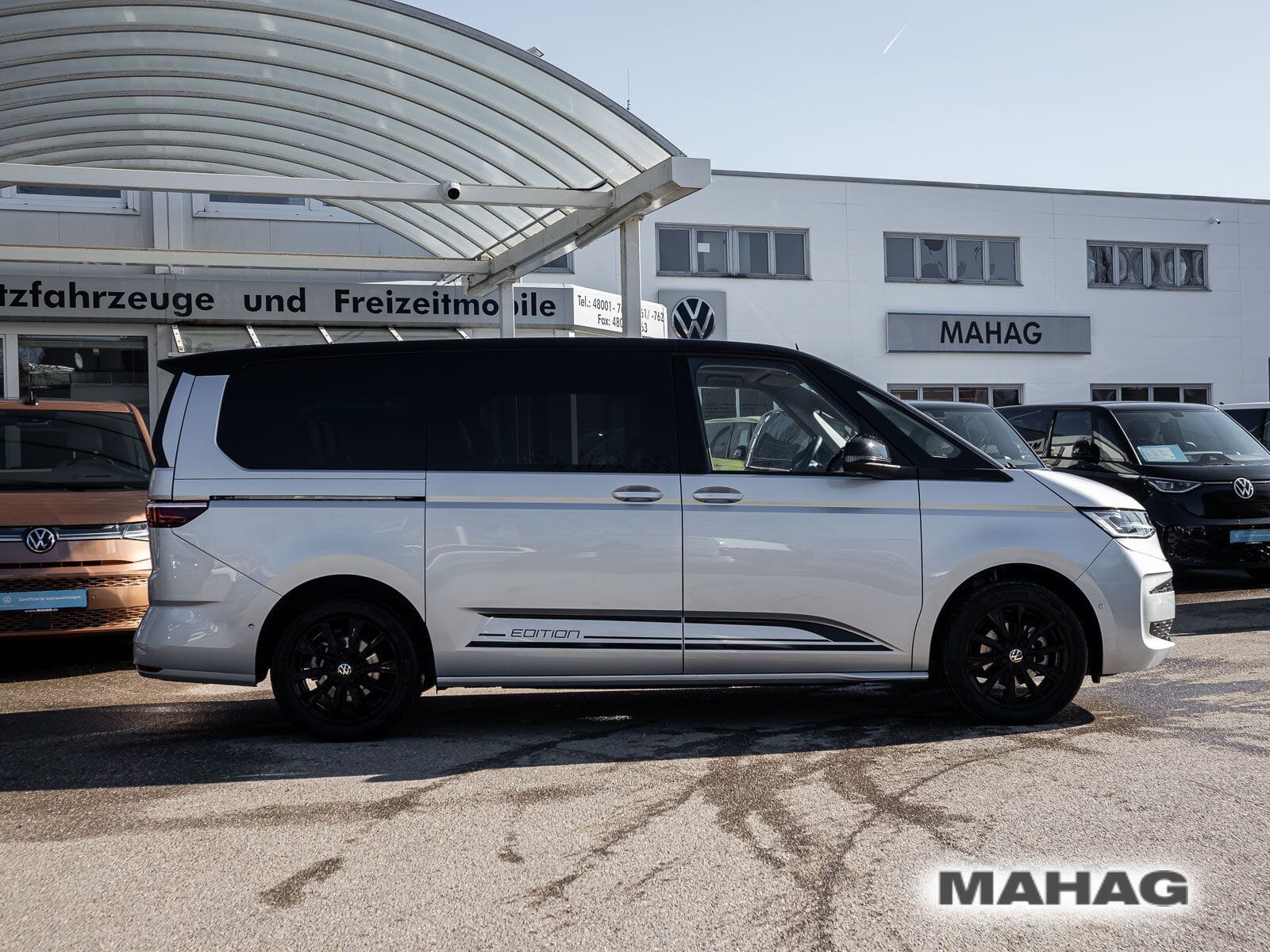 Fahrzeugabbildung Volkswagen Multivan Langversion Life "Edition" 2.0 TDI