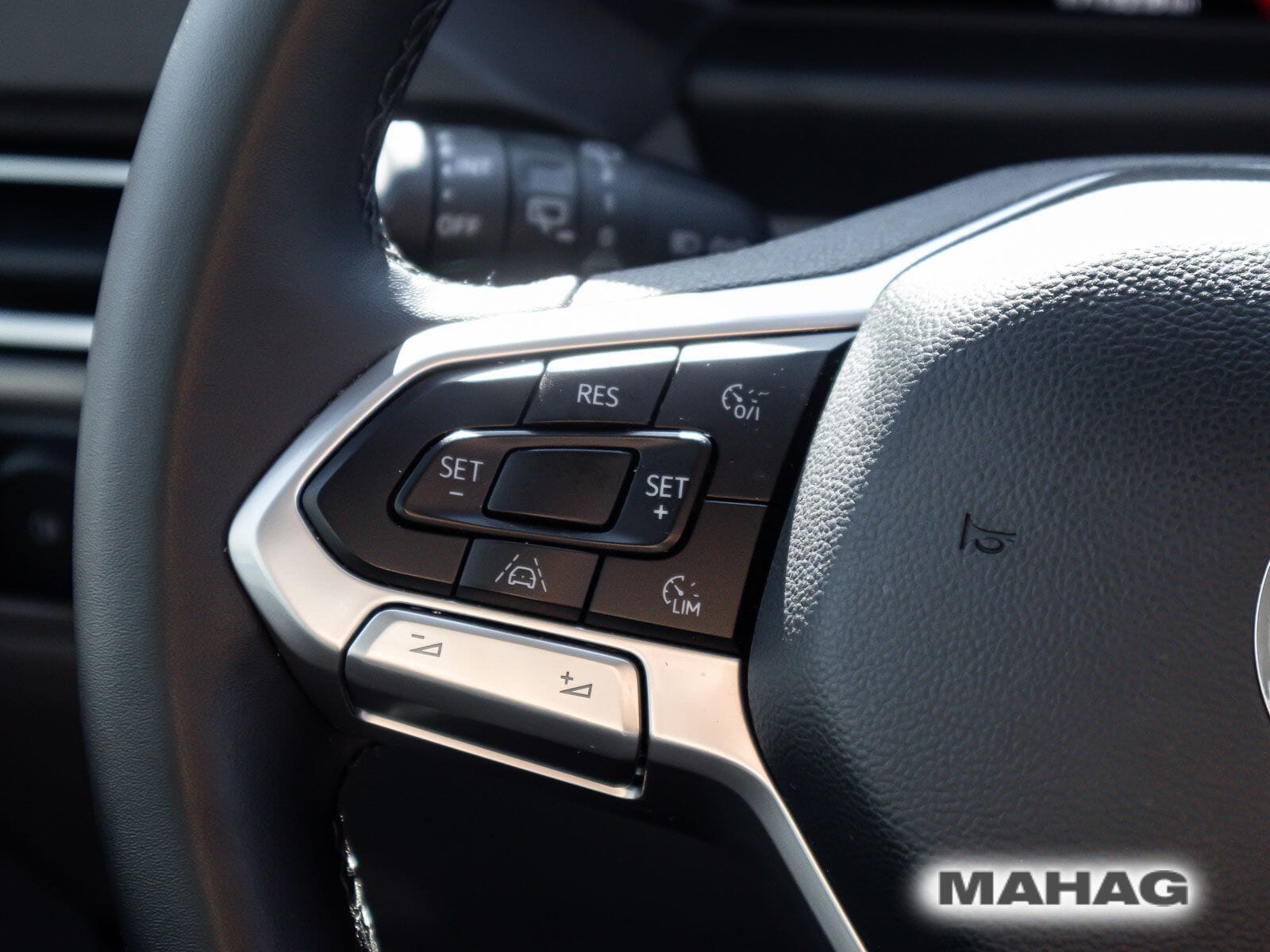 Fahrzeugabbildung Volkswagen Caravelle Life 8AG KR Life