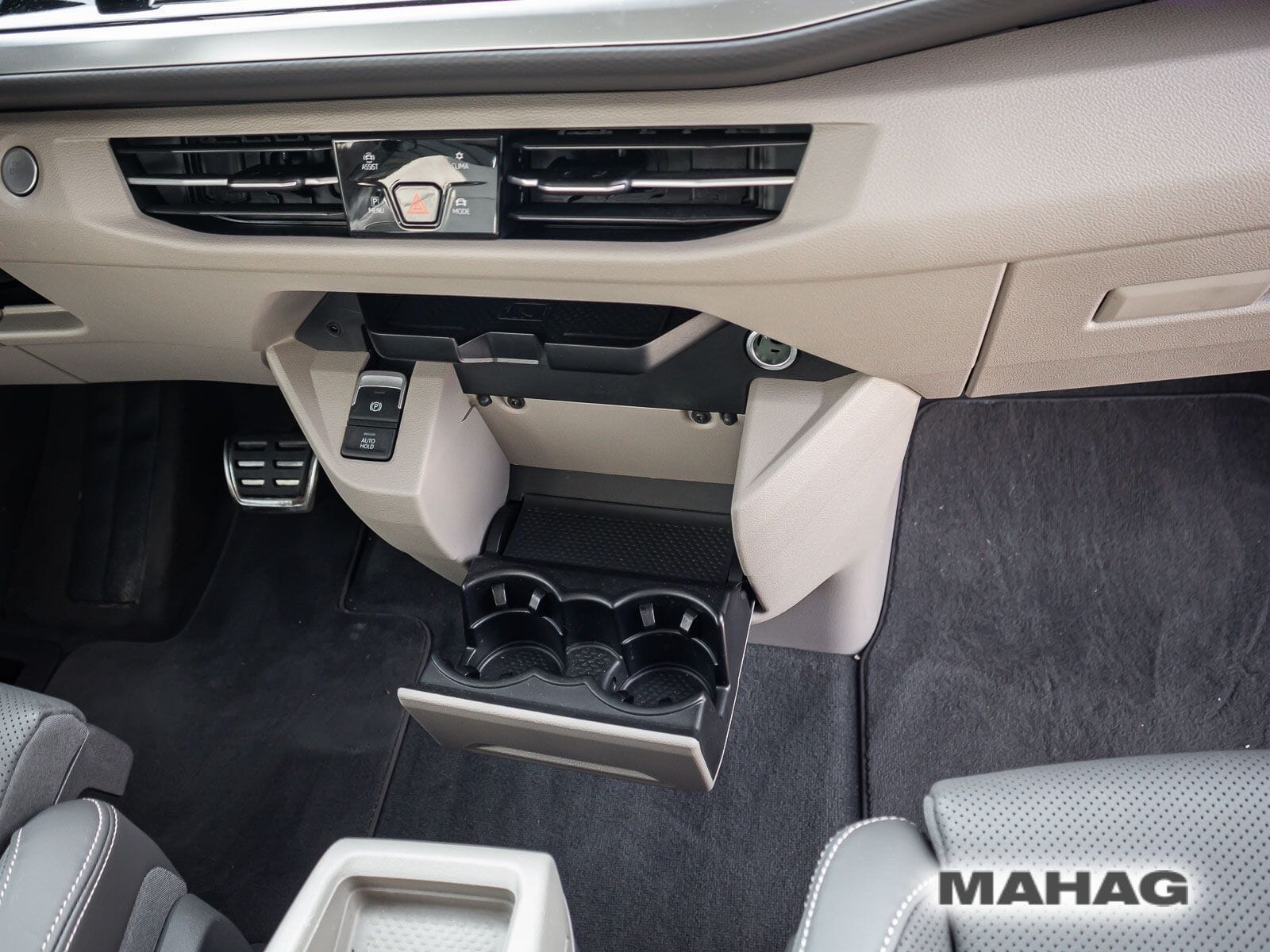 Fahrzeugabbildung Volkswagen Multivan Langversion Style