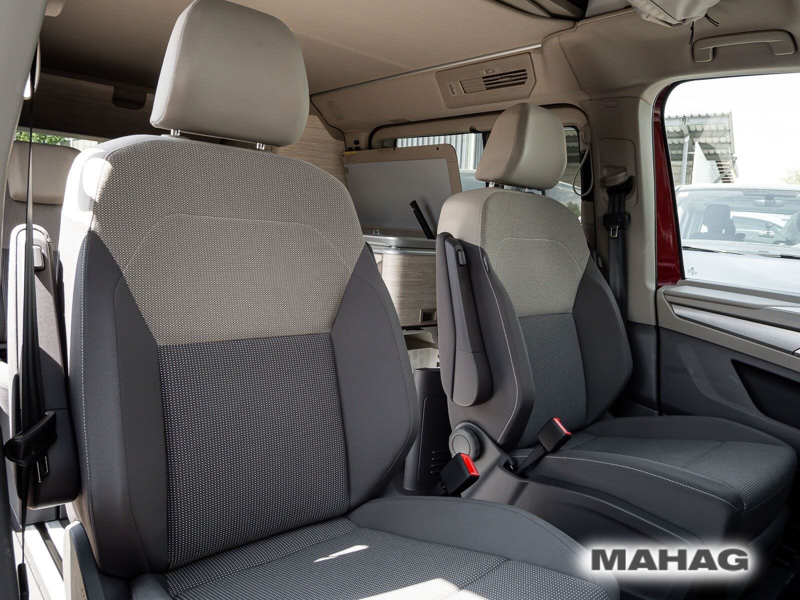 Fahrzeugabbildung Volkswagen California Ocean 2,0l150kW TSI DSG