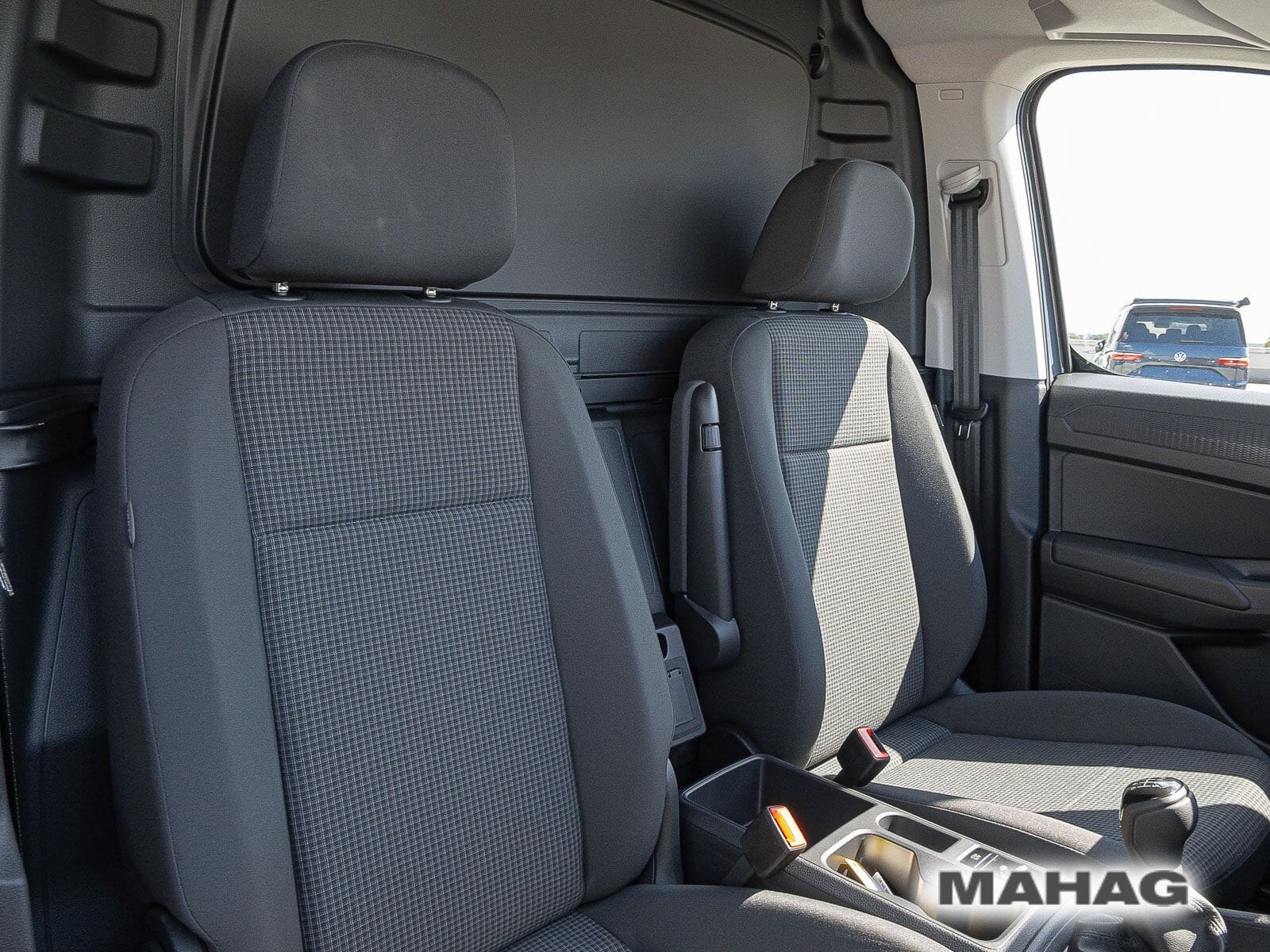 Fahrzeugabbildung Volkswagen Caddy Cargo Maxi 2,0l TDI 75 kW 6-Gang-Schaltget