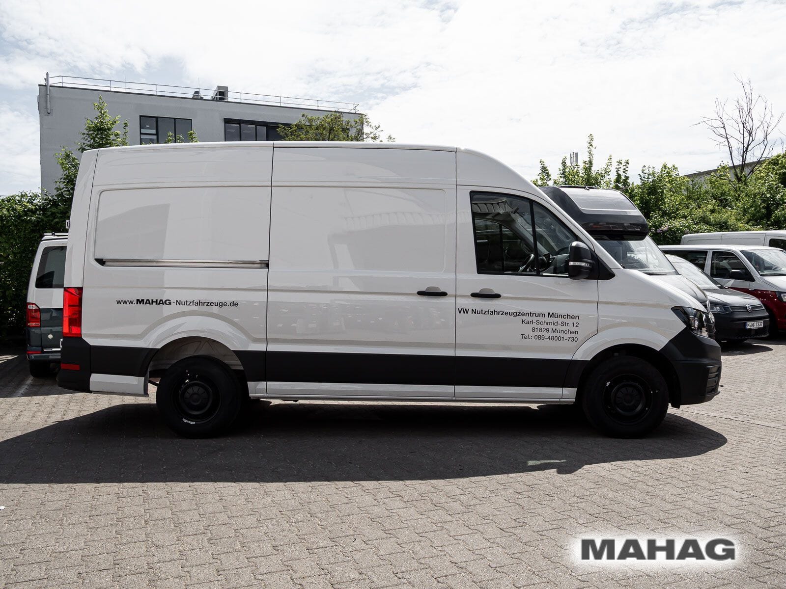 Fahrzeugabbildung Volkswagen Crafter 35 Kasten 2,0 l 103 kW Frontantr ieb 8-G