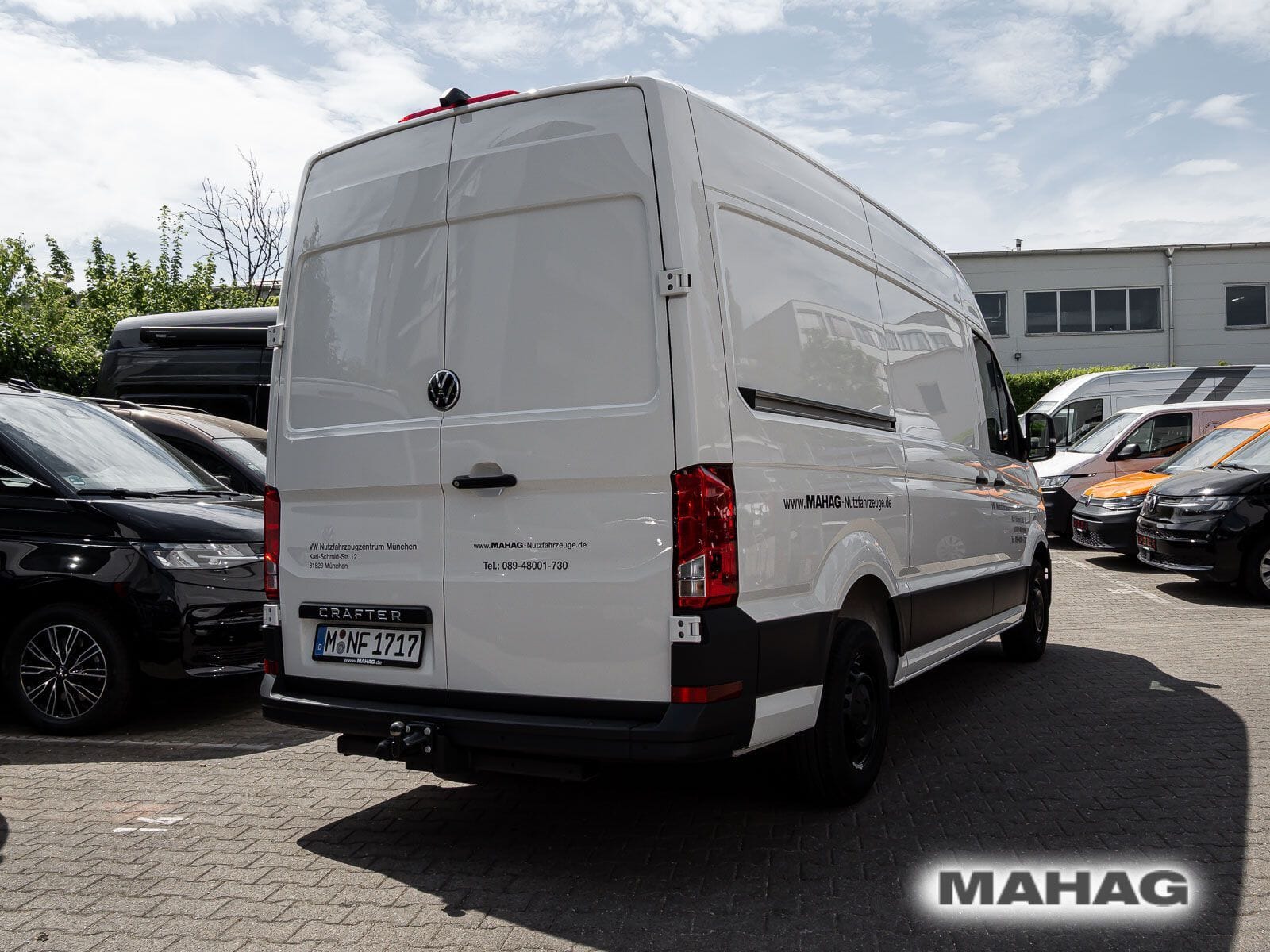 Fahrzeugabbildung Volkswagen Crafter 35 Kasten 2,0 l 103 kW Frontantr ieb 8-G
