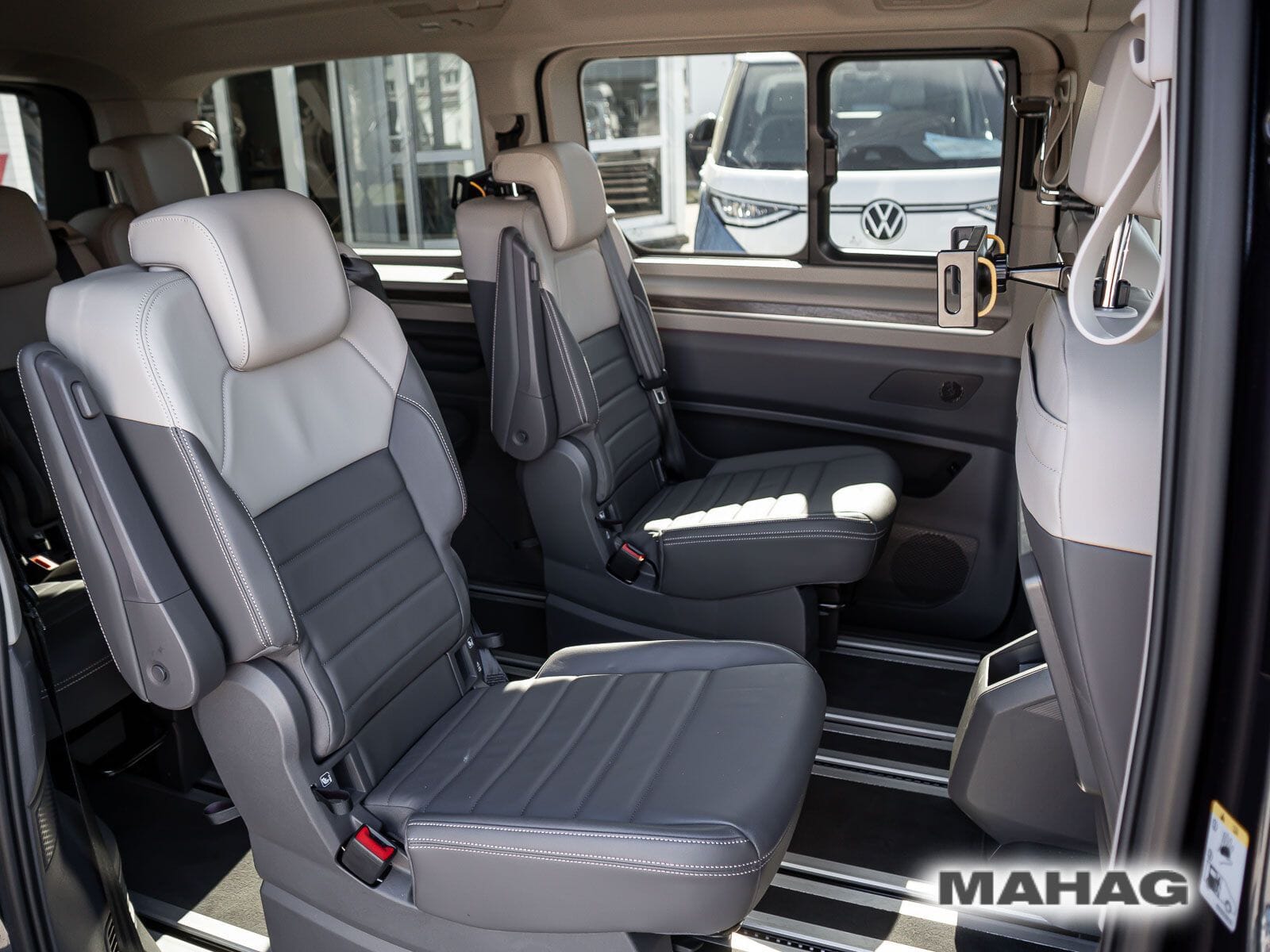Fahrzeugabbildung Volkswagen Multivan Langversion Style