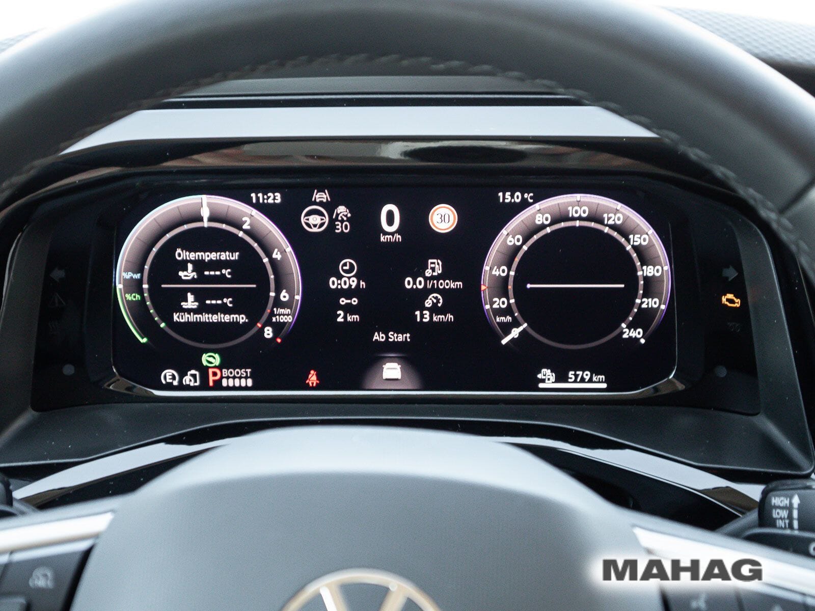 Fahrzeugabbildung Volkswagen Multivan Life130 kW eHybrid 4MOTION LÜ