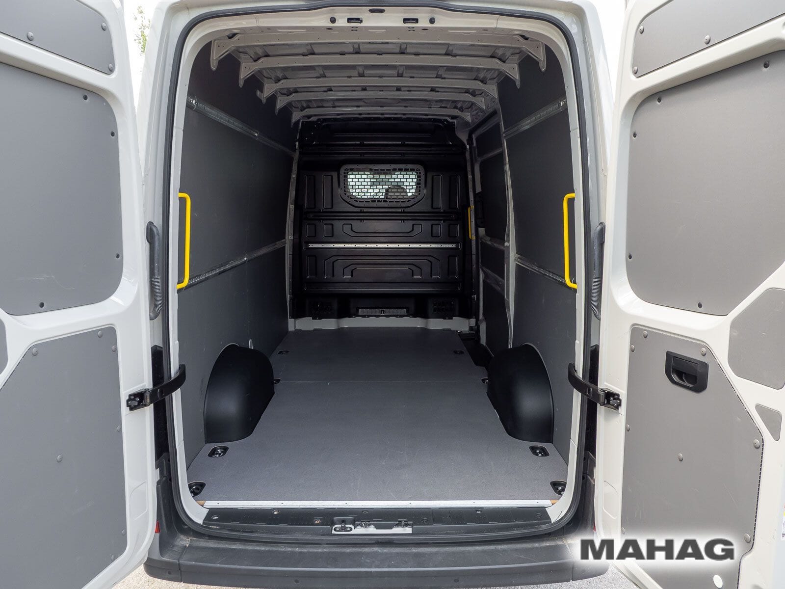 Fahrzeugabbildung Volkswagen Crafter Kasten mittlerer Radstand